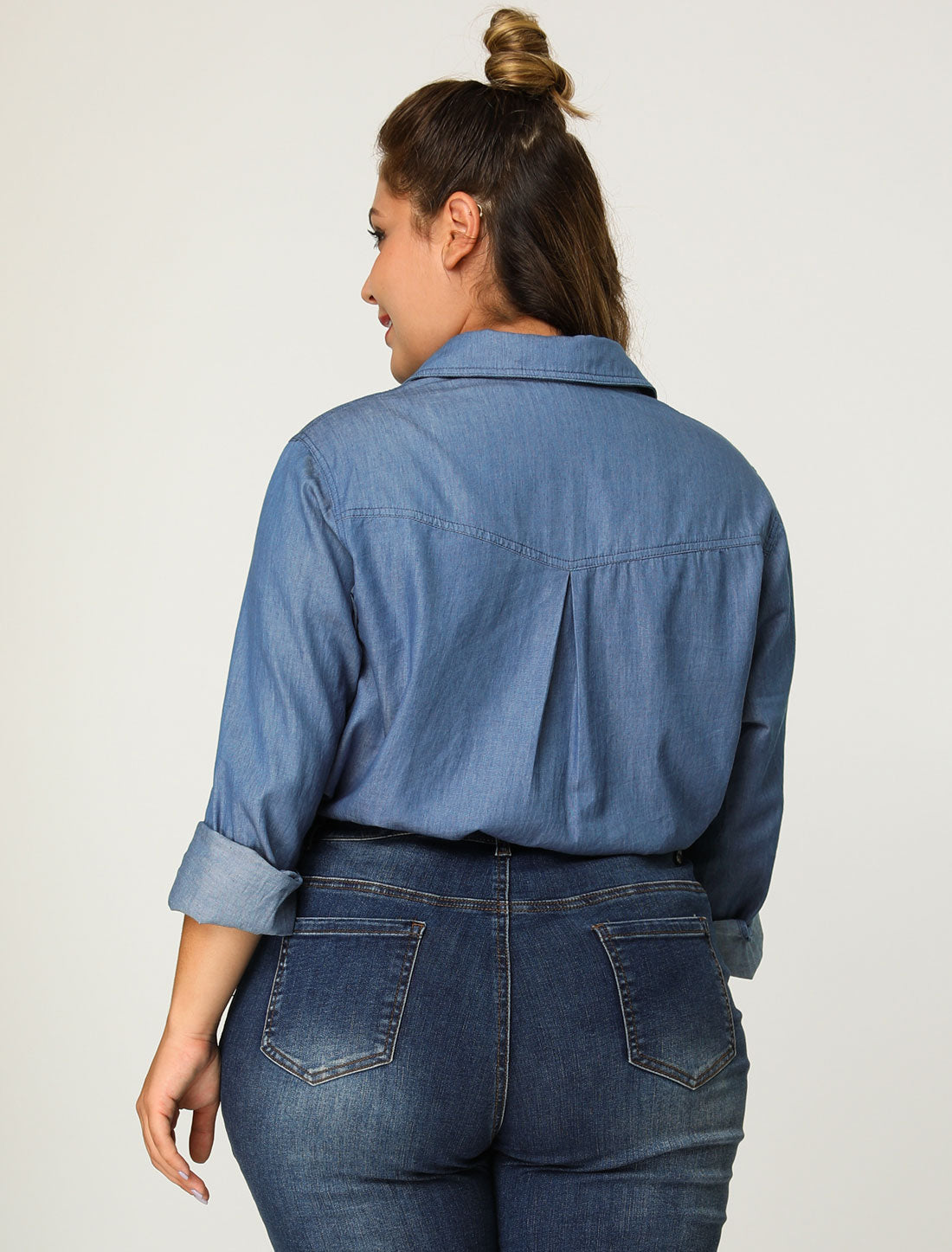 Women's Plus Size Denim Shirt Long Sleeves Chest Pocket Button Down Chambray Shirt