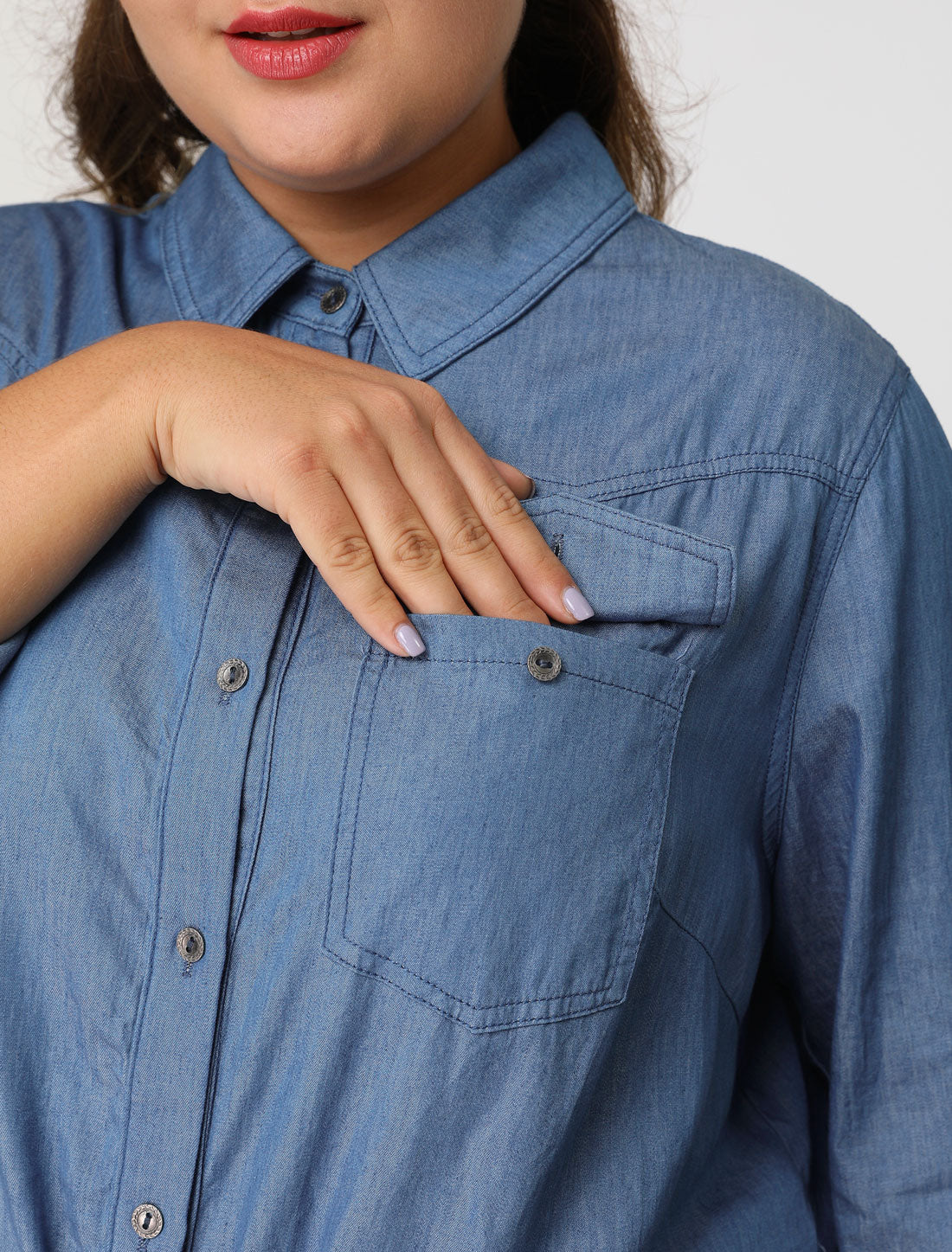 Women's Plus Size Denim Shirt Long Sleeves Chest Pocket Button Down Chambray Shirt