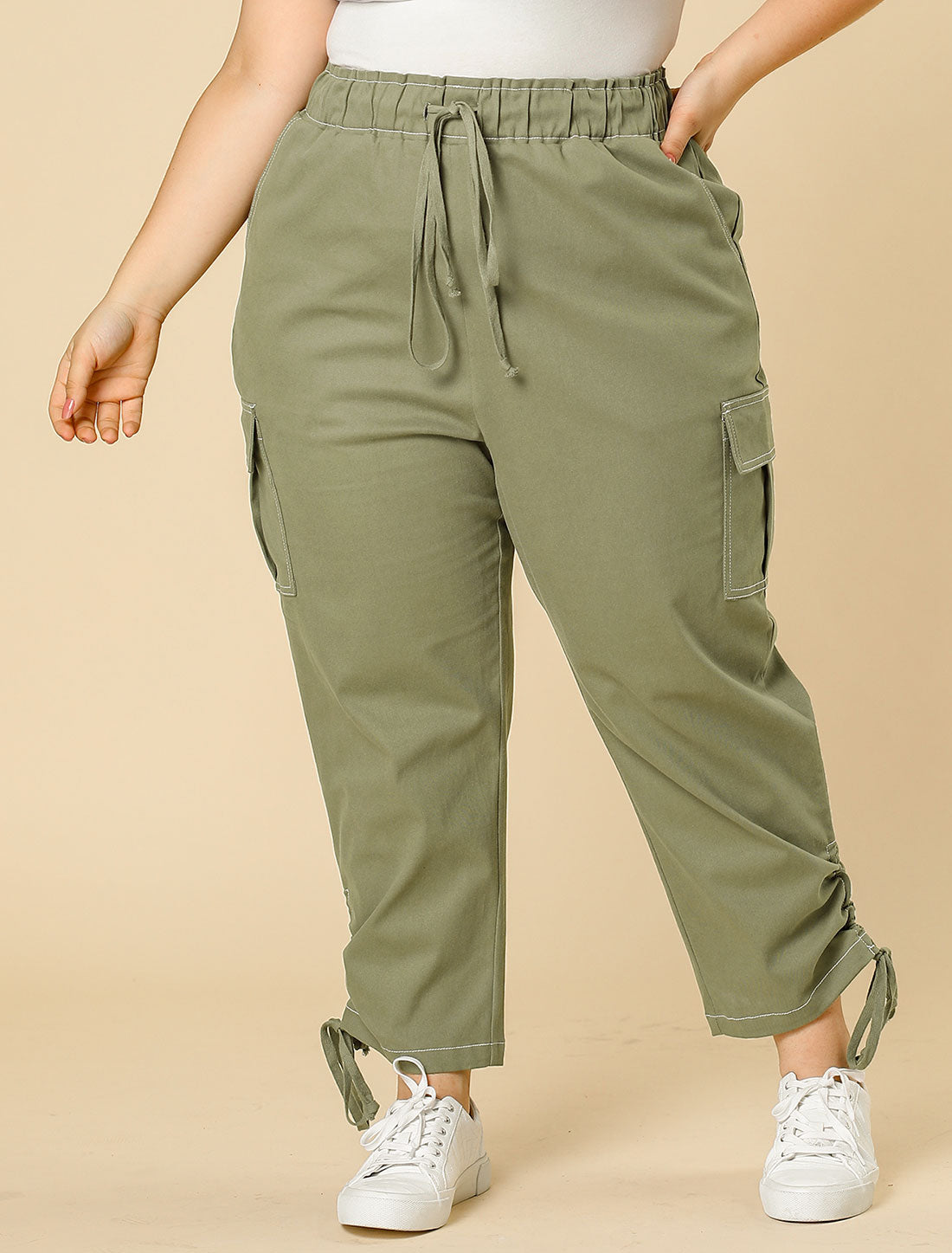Women's Plus Size Drawstring Elastic Waist Cargo Pants with Pocket