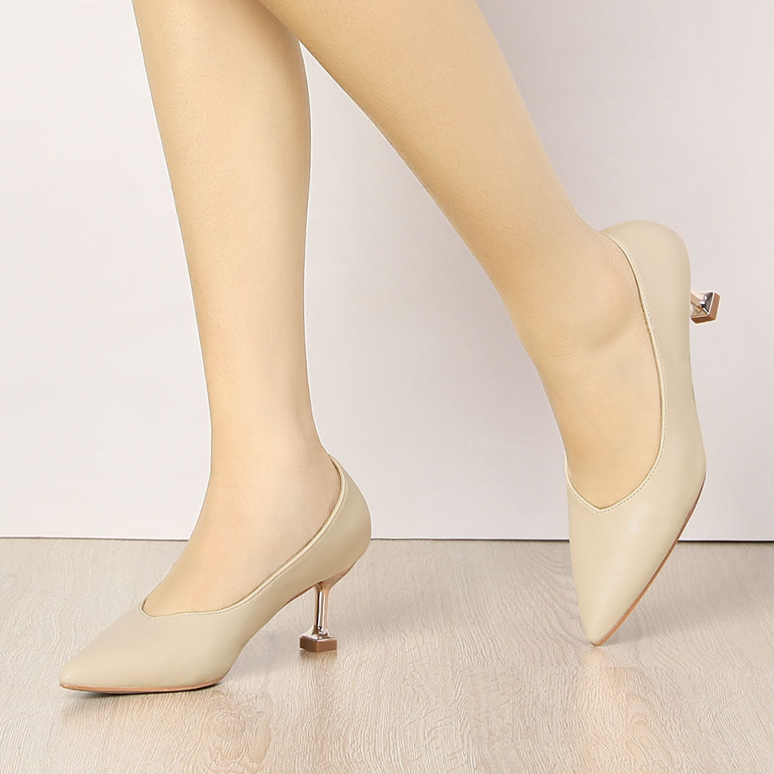 Zapatos de tacón bajo con punta puntiaguda para mujer