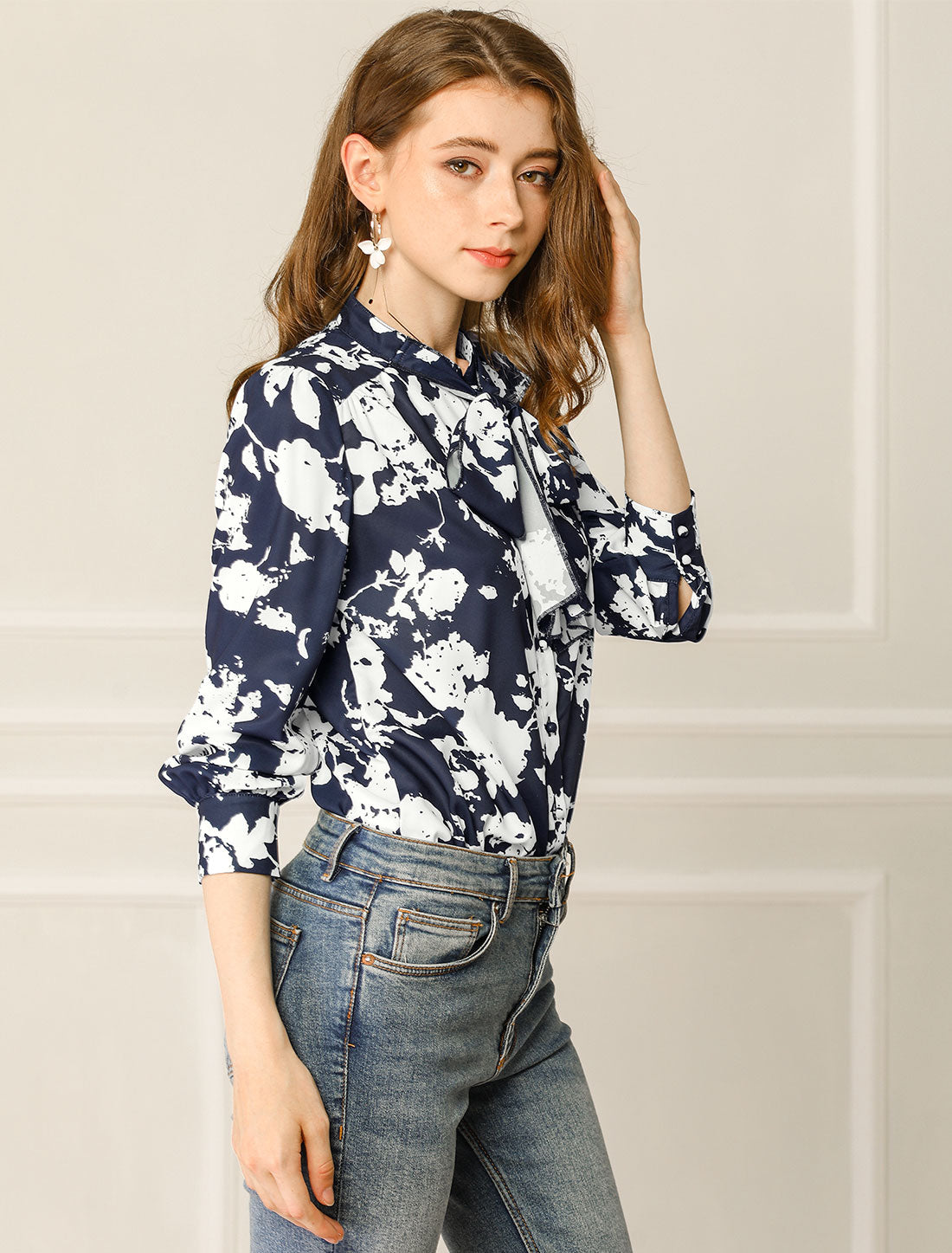 Women's Bow Tie Long Sleeve Floral Blouse