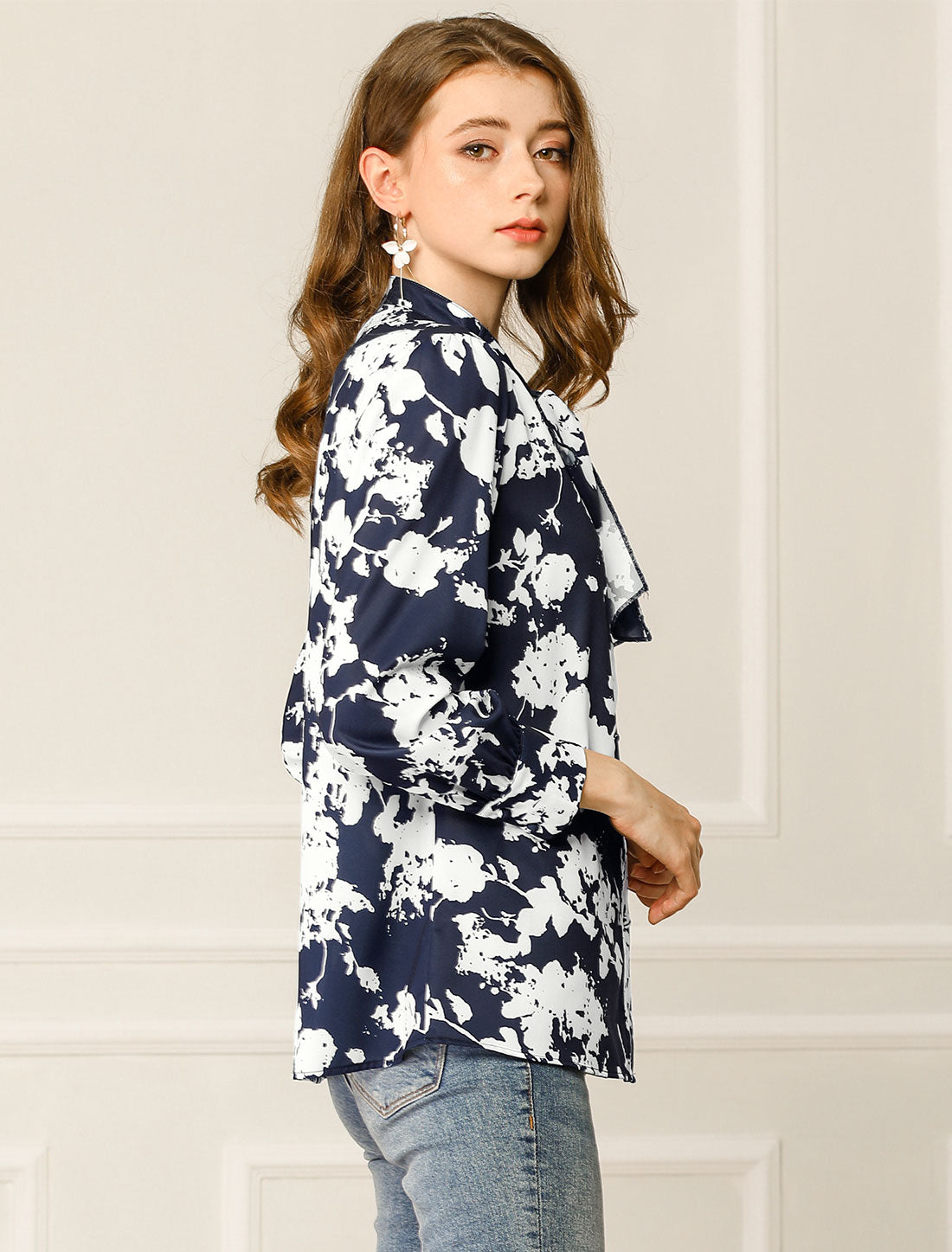Women's Bow Tie Long Sleeve Floral Blouse
