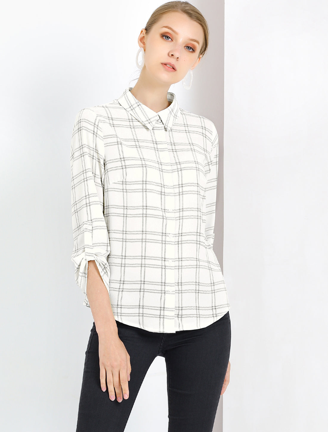 Women's Roll Up Sleeve Collared Button Up Plaid Shirt