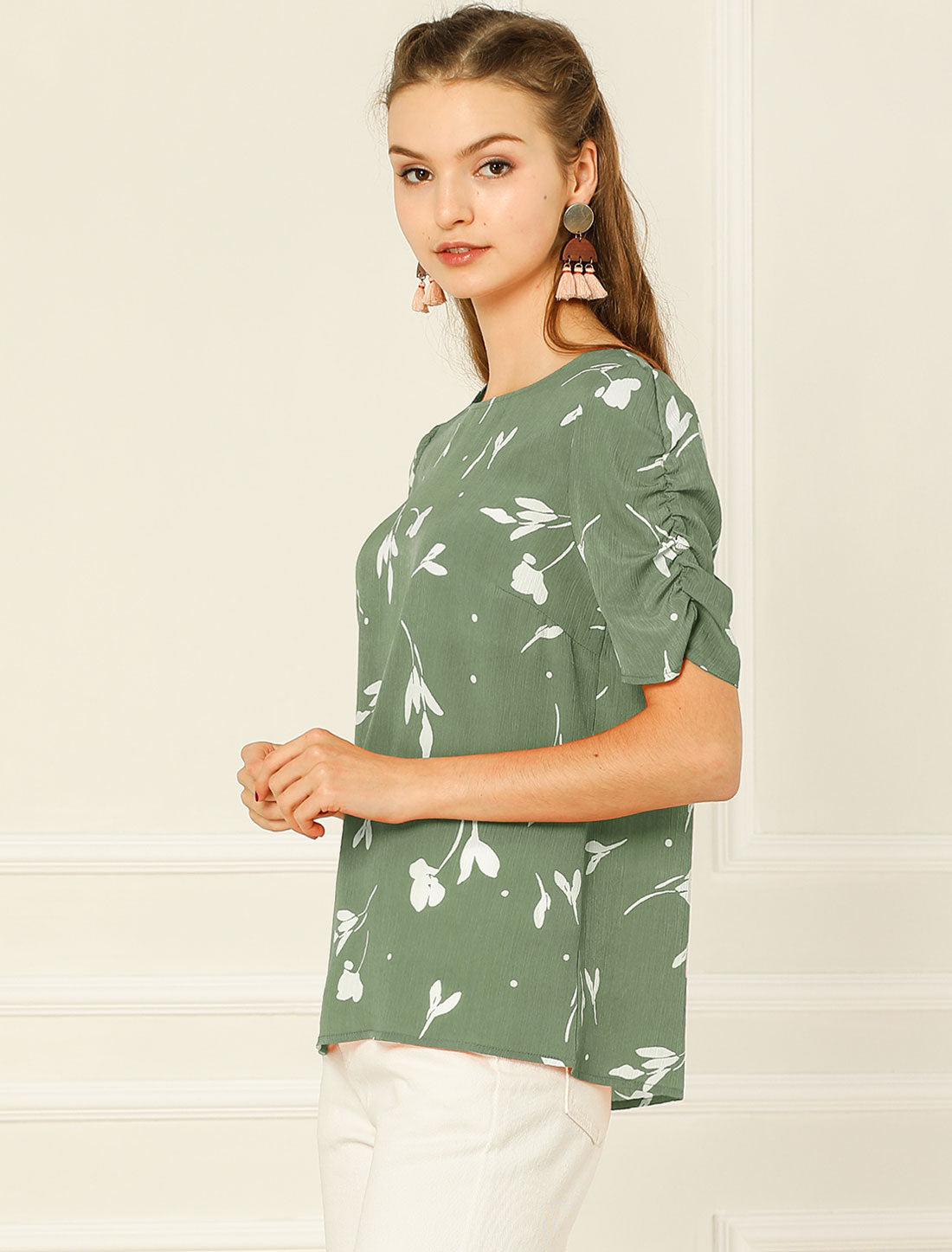 Women's Floral Crew Neck Summer Shirred Short Sleeve Blouse