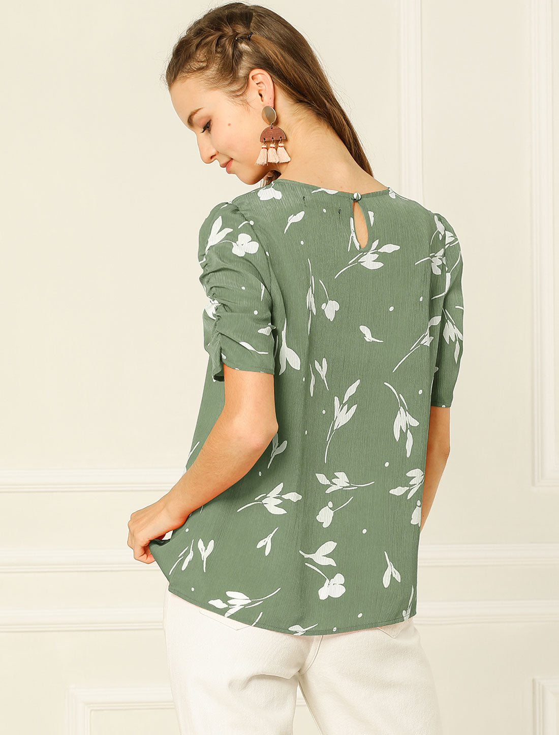 Women's Floral Crew Neck Summer Shirred Short Sleeve Blouse