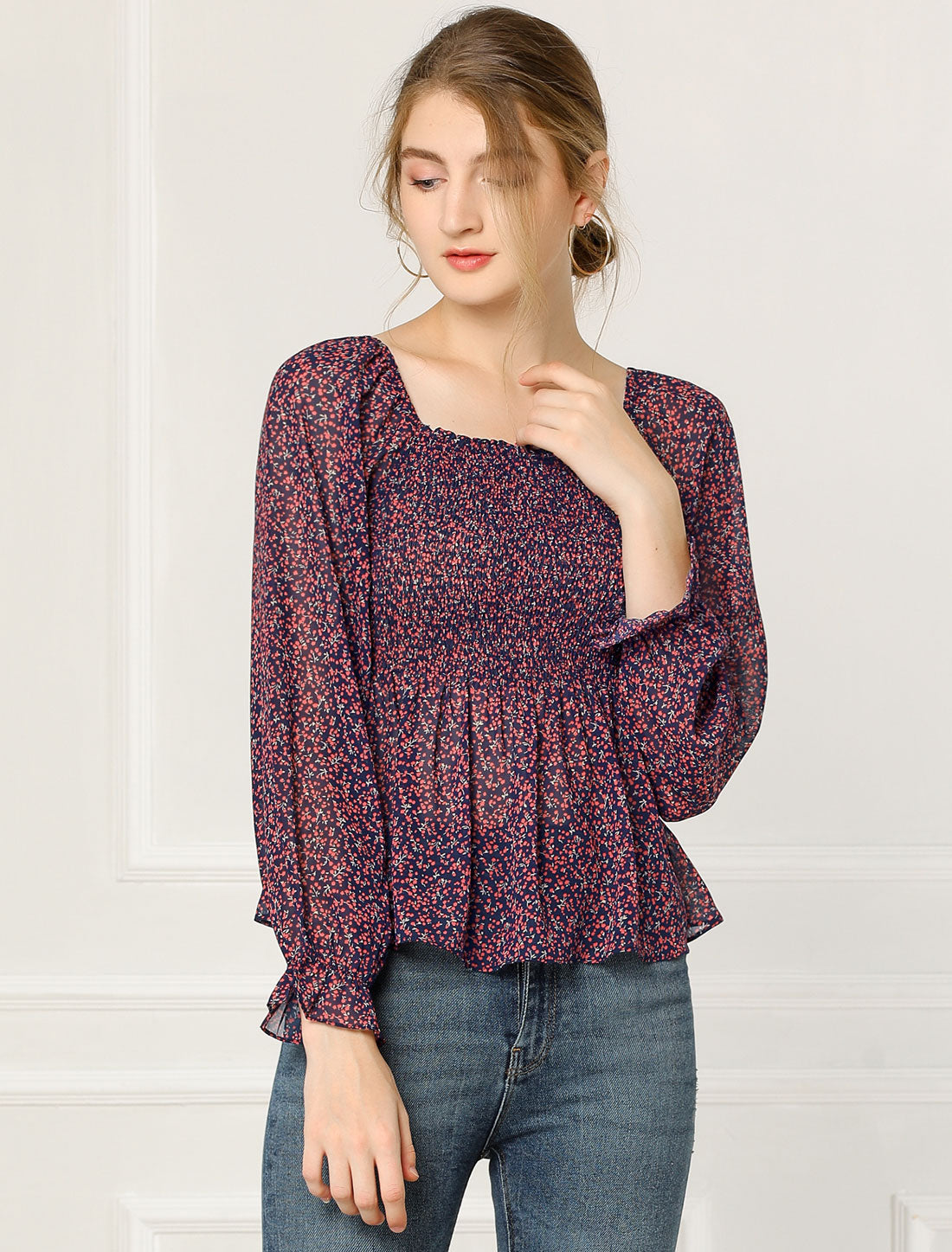 Blusa de gasa con cuello cuadrado y estampado floral fruncido para mujer