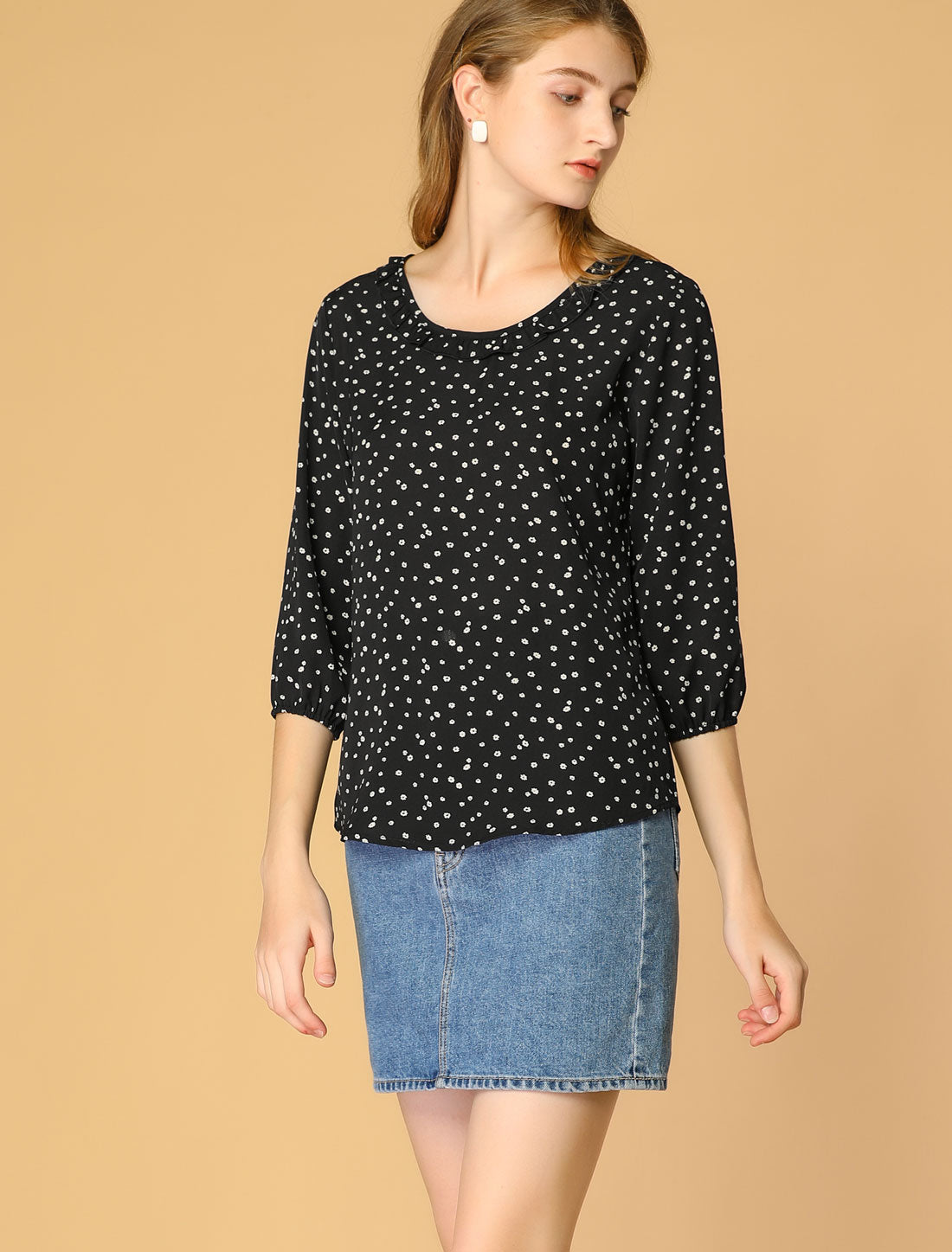 Women's Floral Dots Ruffled Neck 3/4 Sleeves Blouse