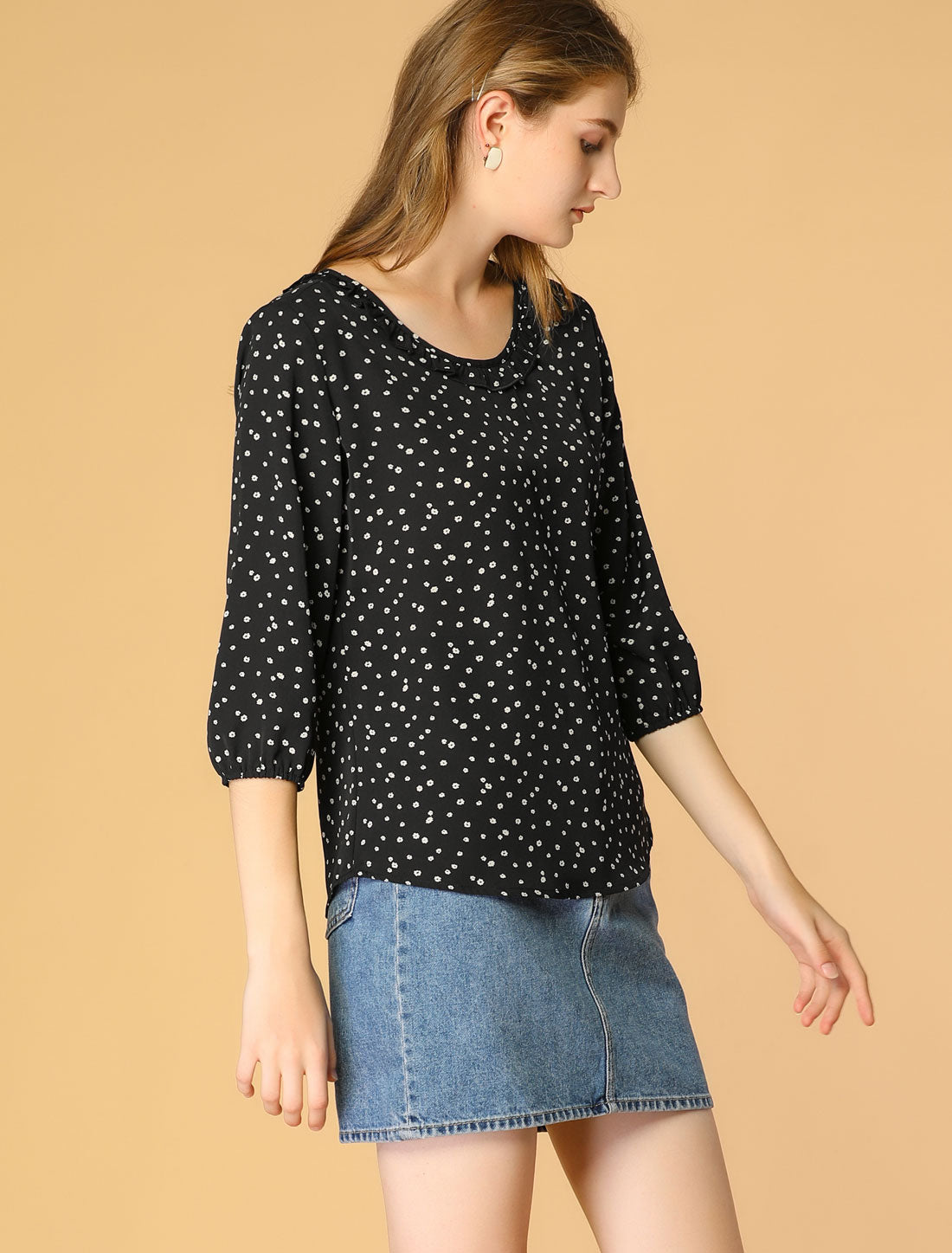 Women's Floral Dots Ruffled Neck 3/4 Sleeves Blouse