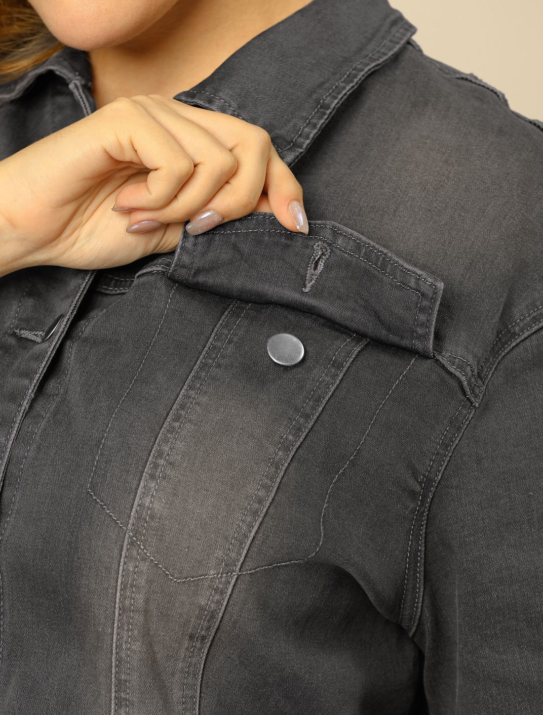 Women's Plus Size Jean Jacket Stitching Button Front Washed Denim Jacket