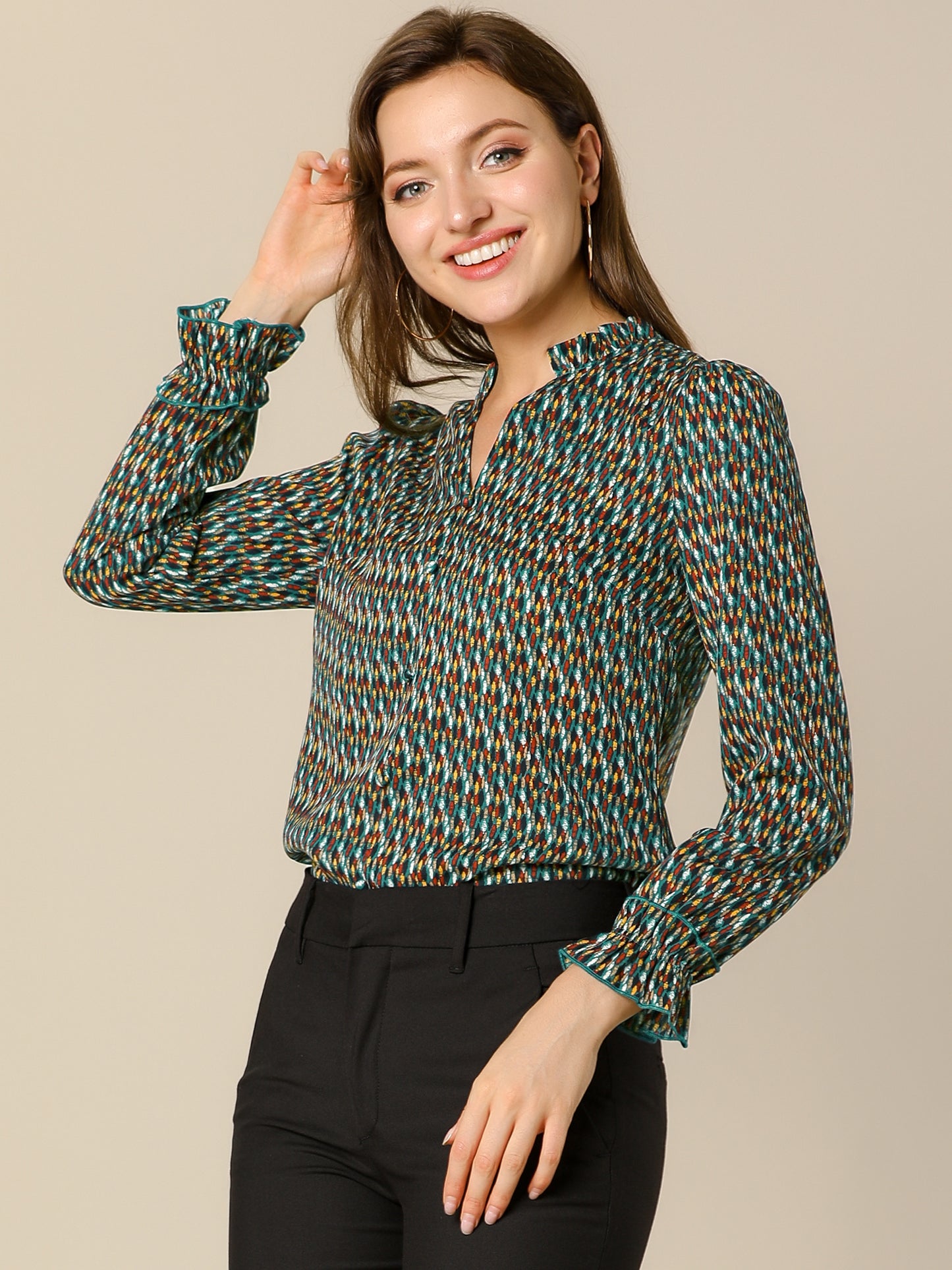 Women's Ruffle V Neck Geometric Print Puff Sleeve Top