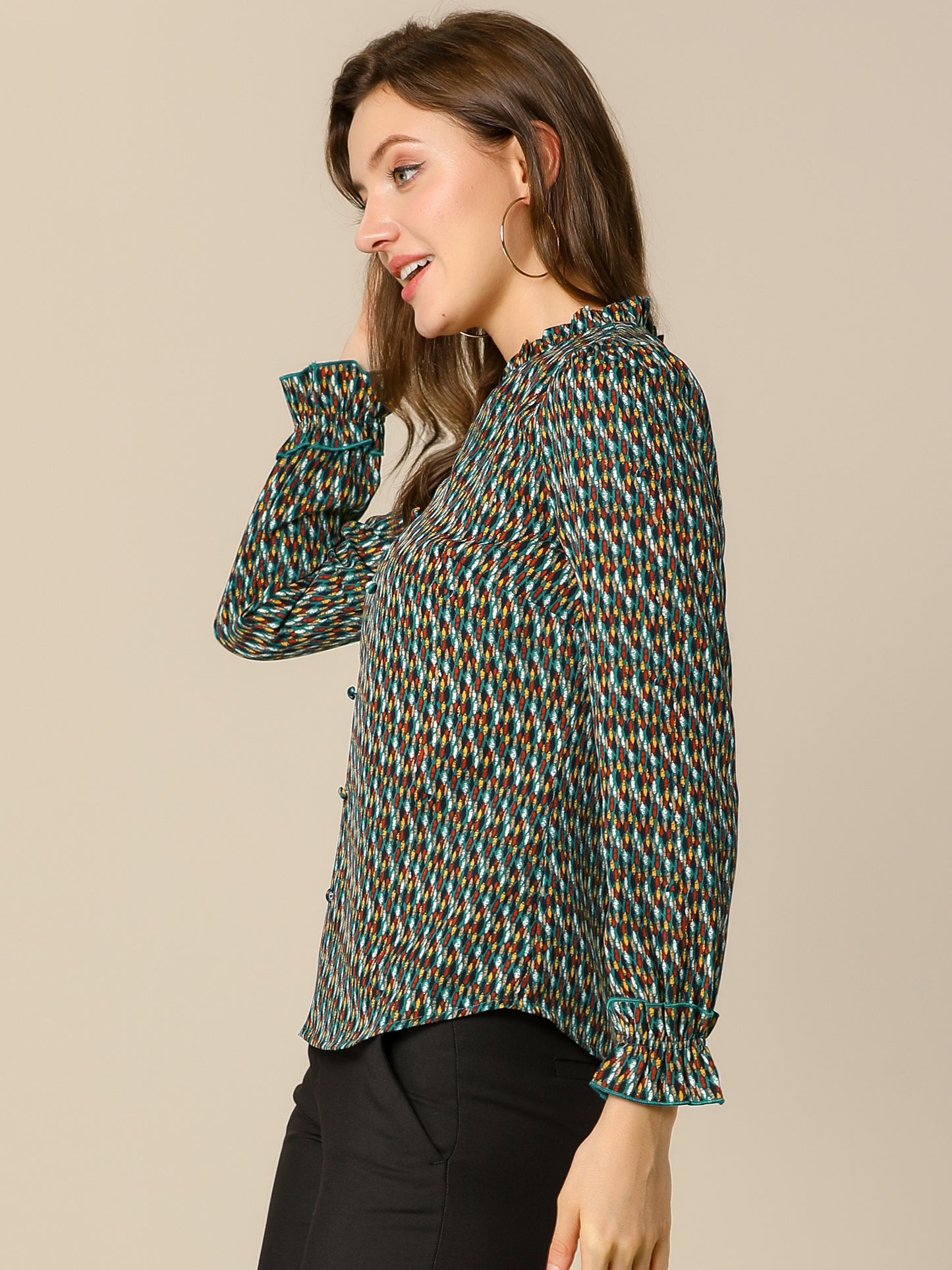 Women's Ruffle V Neck Geometric Print Puff Sleeve Top