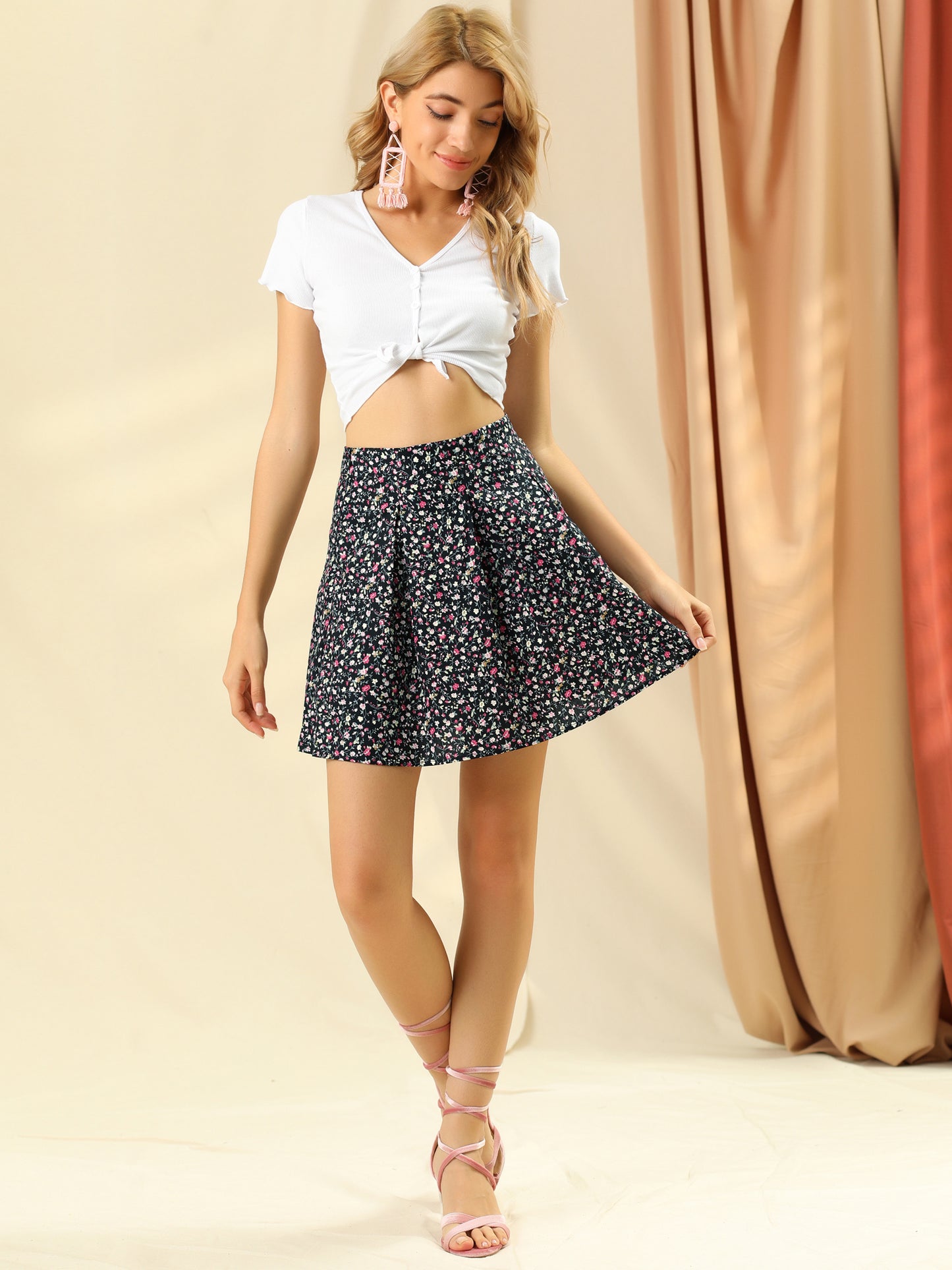 Minifalda vintage floral de cintura alta con pliegues delanteros en forma de A para mujer
