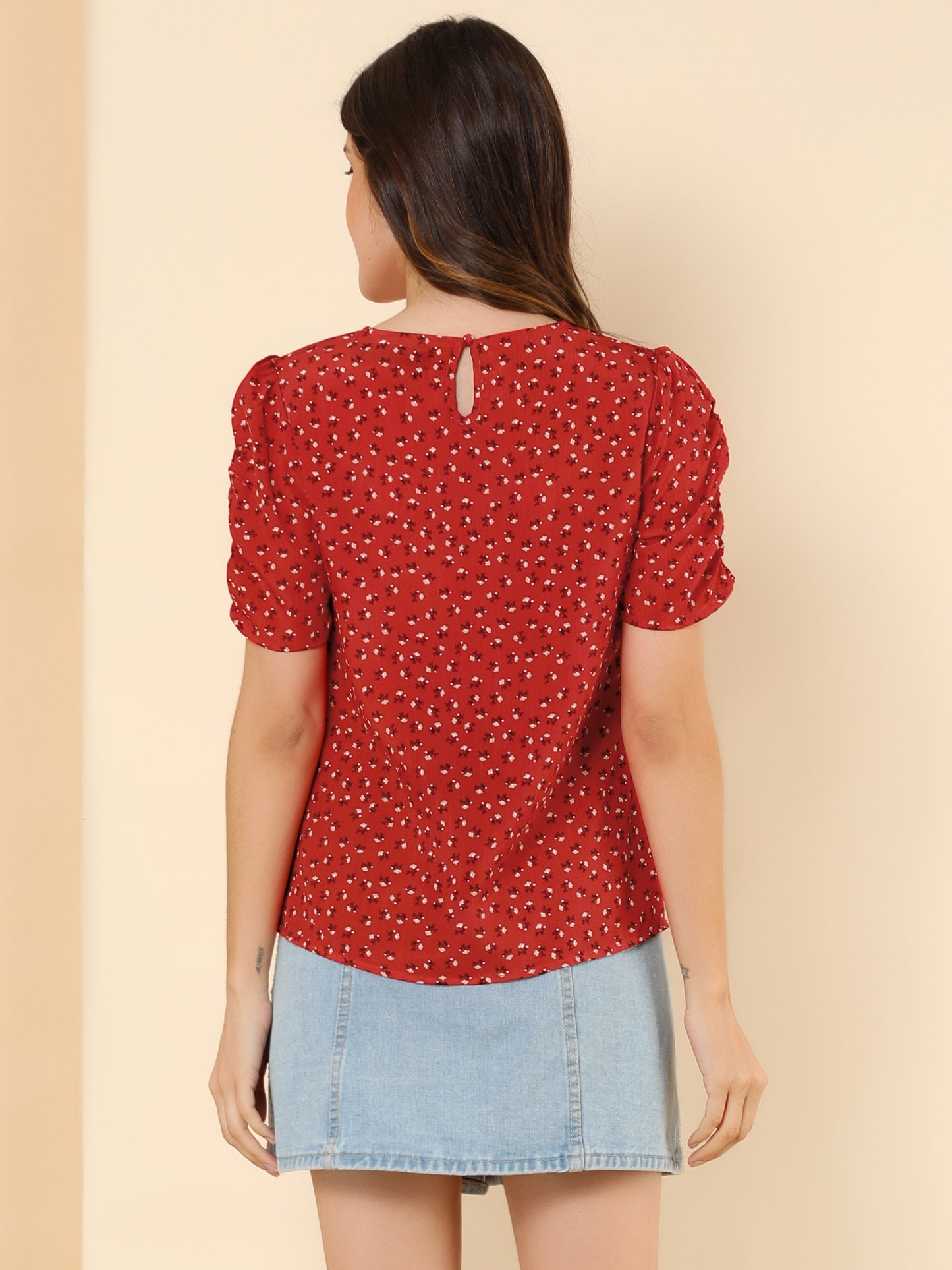 Women's Floral Crew Neck Summer Shirred Short Sleeve Blouse