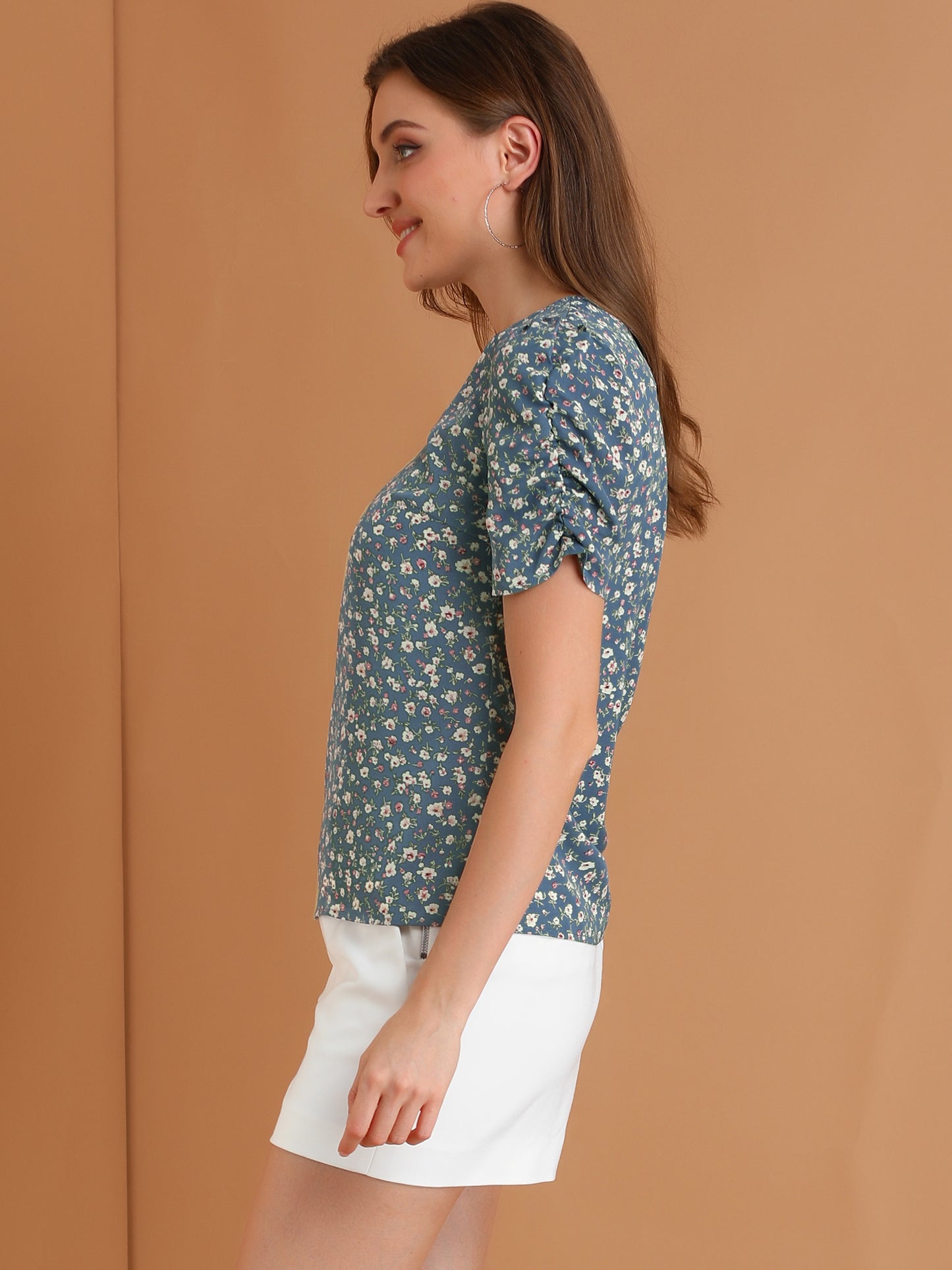 Women's Floral Crew Neck Summer Shirred Short Sleeve Blouse