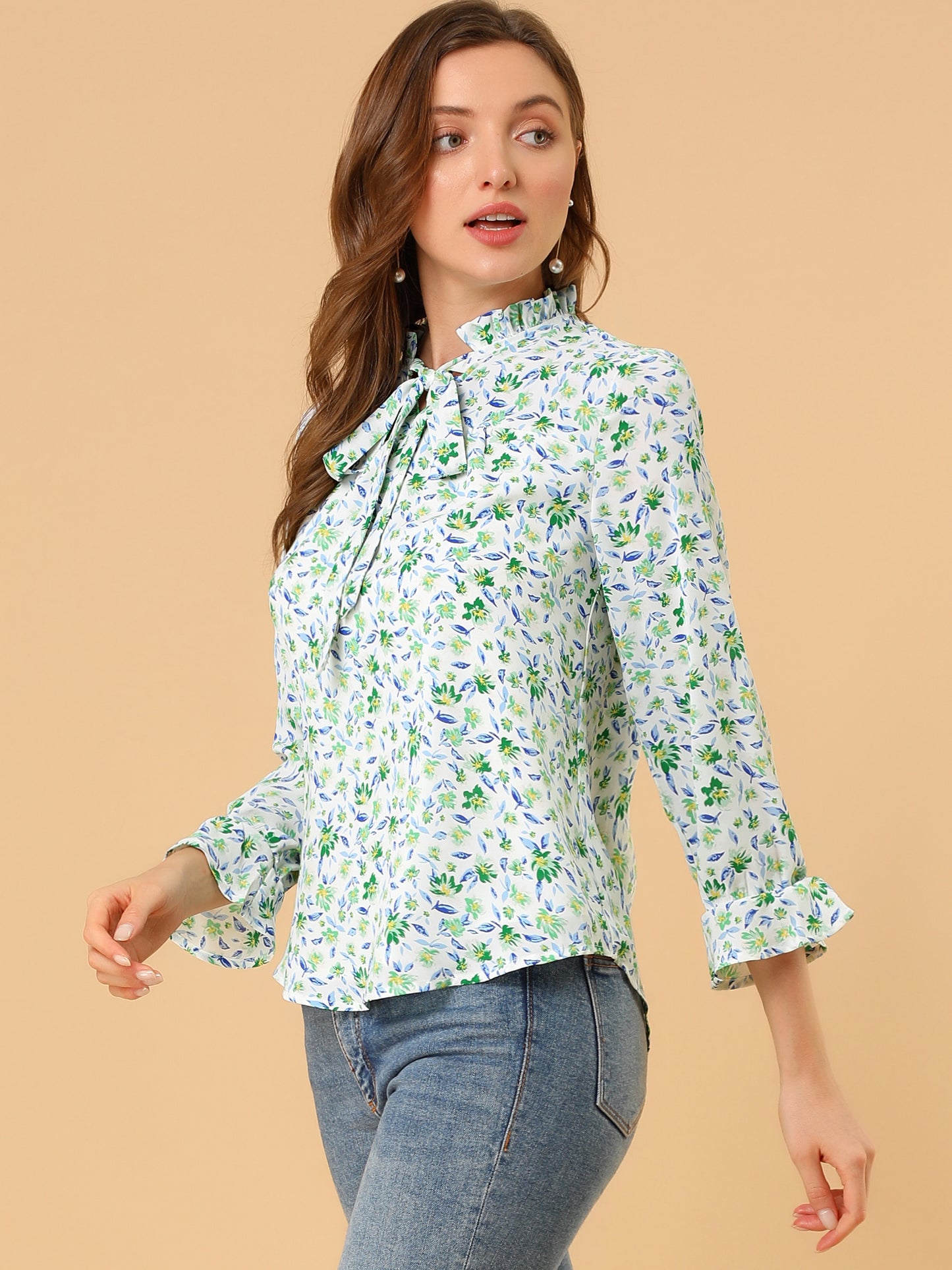 Blusa de gasa con estampado floral, cuello con volantes, mangas 3/4 y lazo para mujer