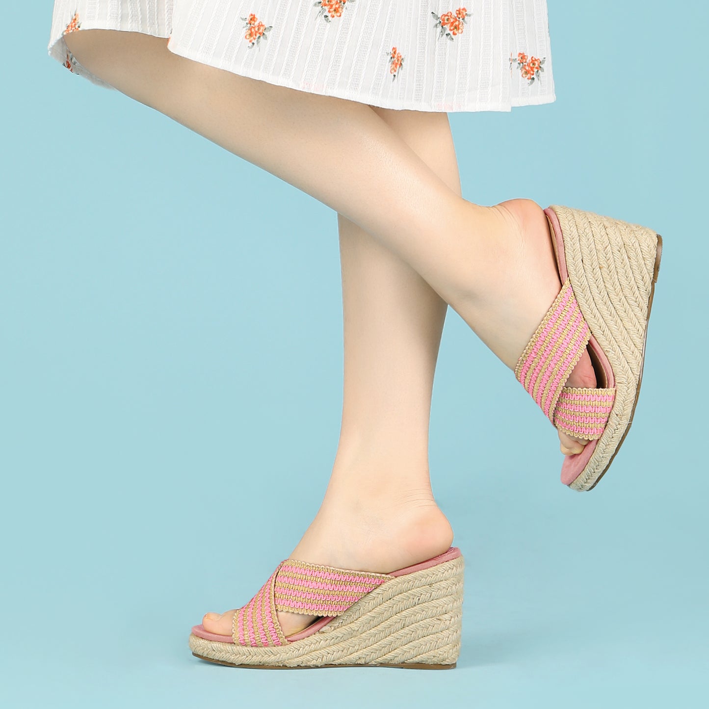 Sandalias de cuña con plataforma y tiras cruzadas para mujer