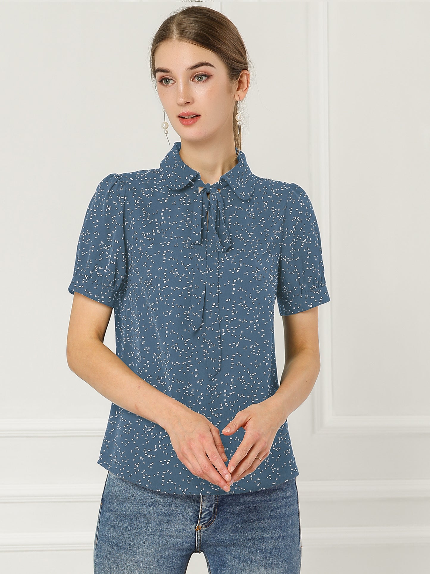 Blusa de gasa con cuello Peter Pan y pajarita estampada retro para mujer