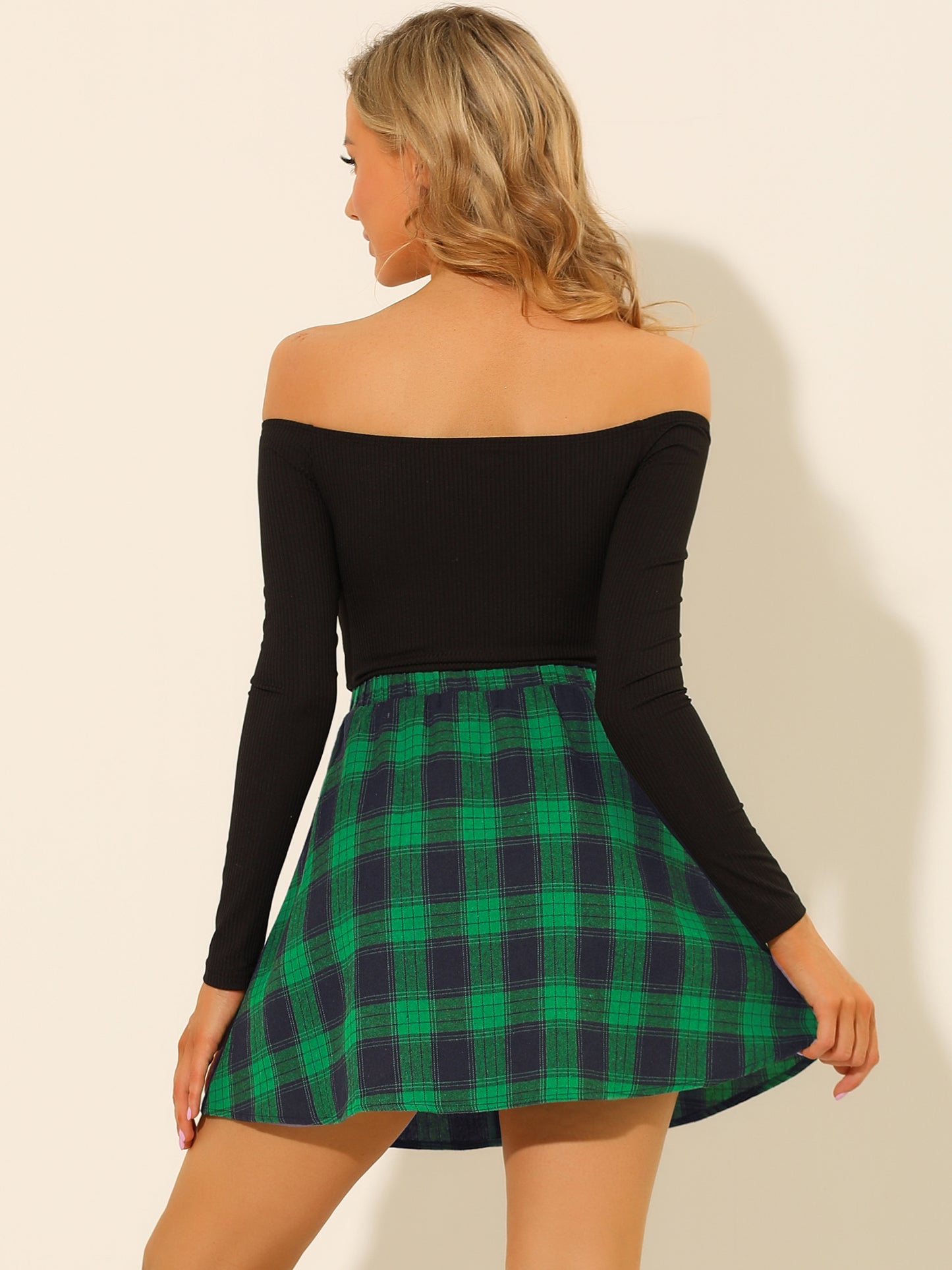 Falda patinadora mini de cuadros con botones delanteros en forma de A para mujer