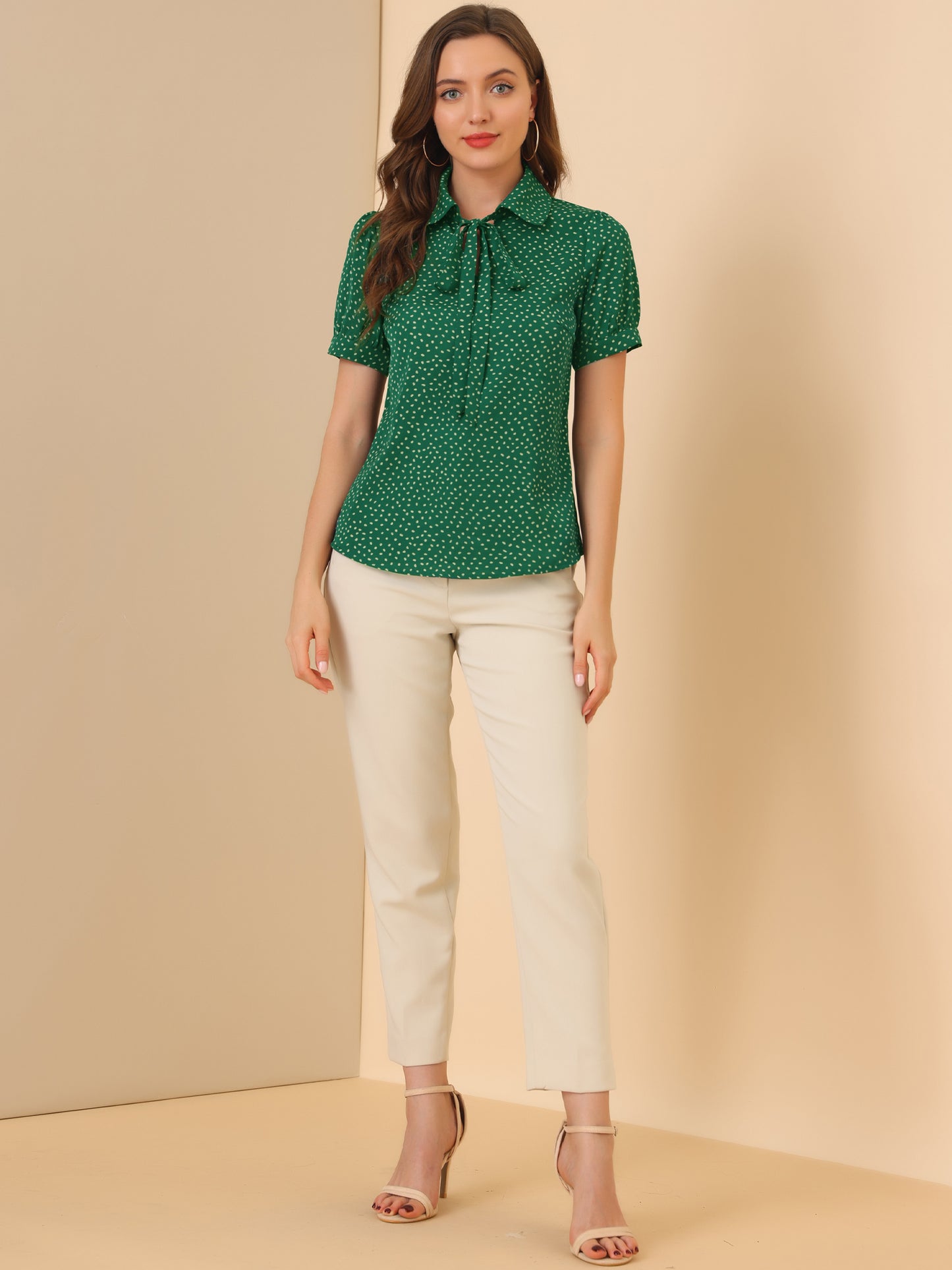 Women's Retro Printed Bow Tie Peter Pan Collar Chiffon Blouse Shirt (Available in Plus Size)