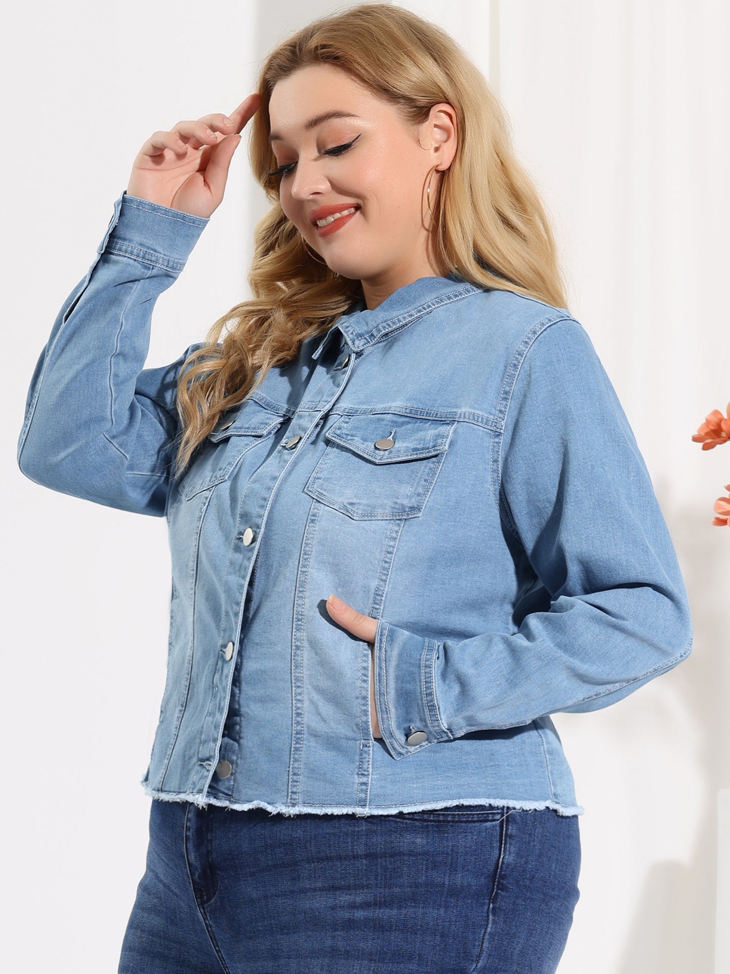 Women's Plus Size Classic Washed Front Frayed Denim Jacket