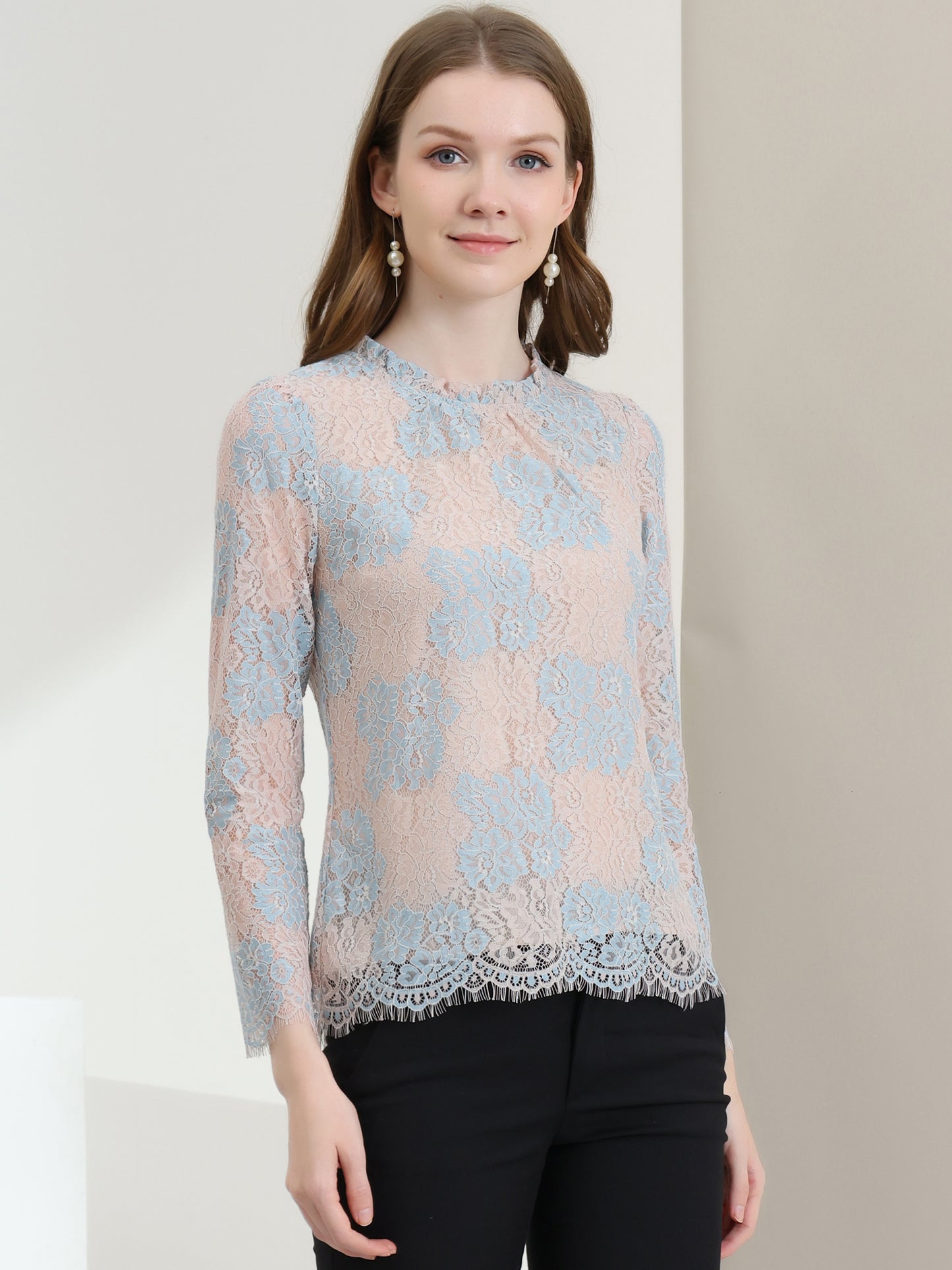 Blusa elegante de manga larga con encaje y peplum para mujer