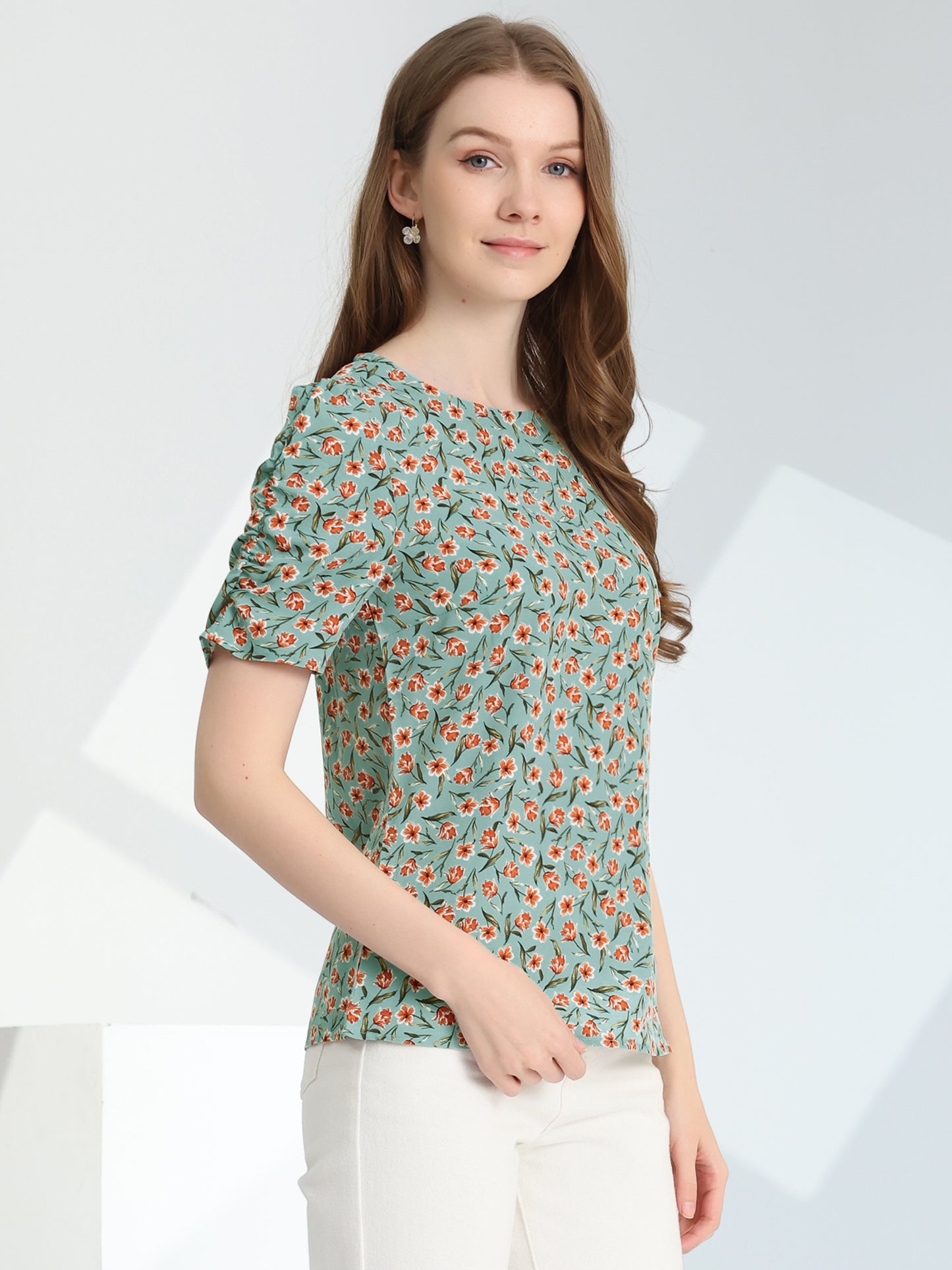 Women's Floral Crew Neck Summer Shirred Short Sleeve Blouse