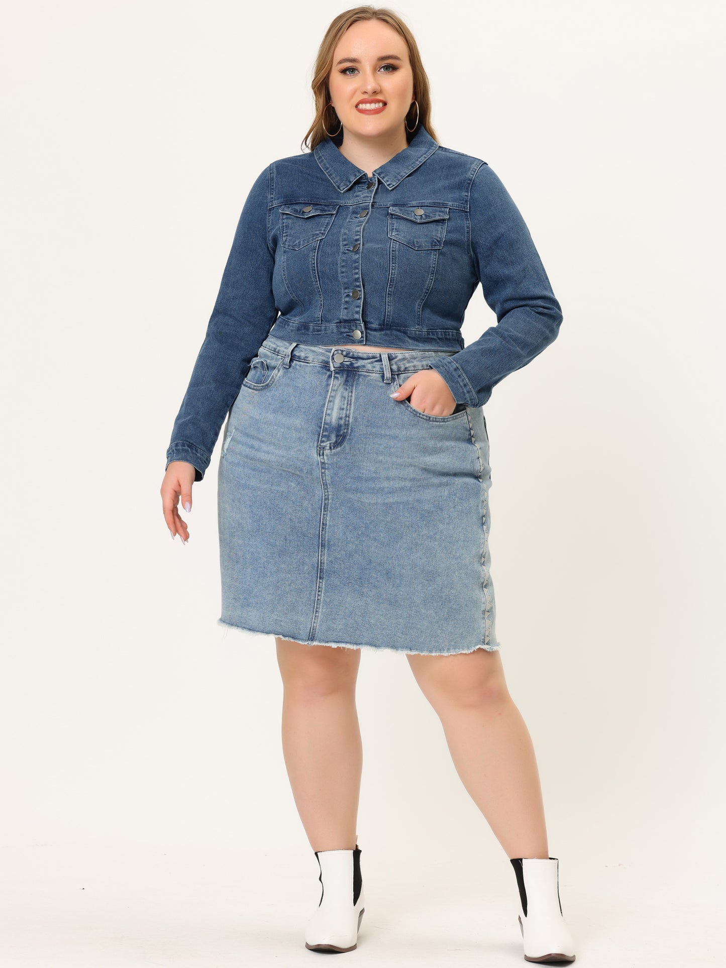 Women's Plus Size Button Closed Cropped Stitching Denim Jacket