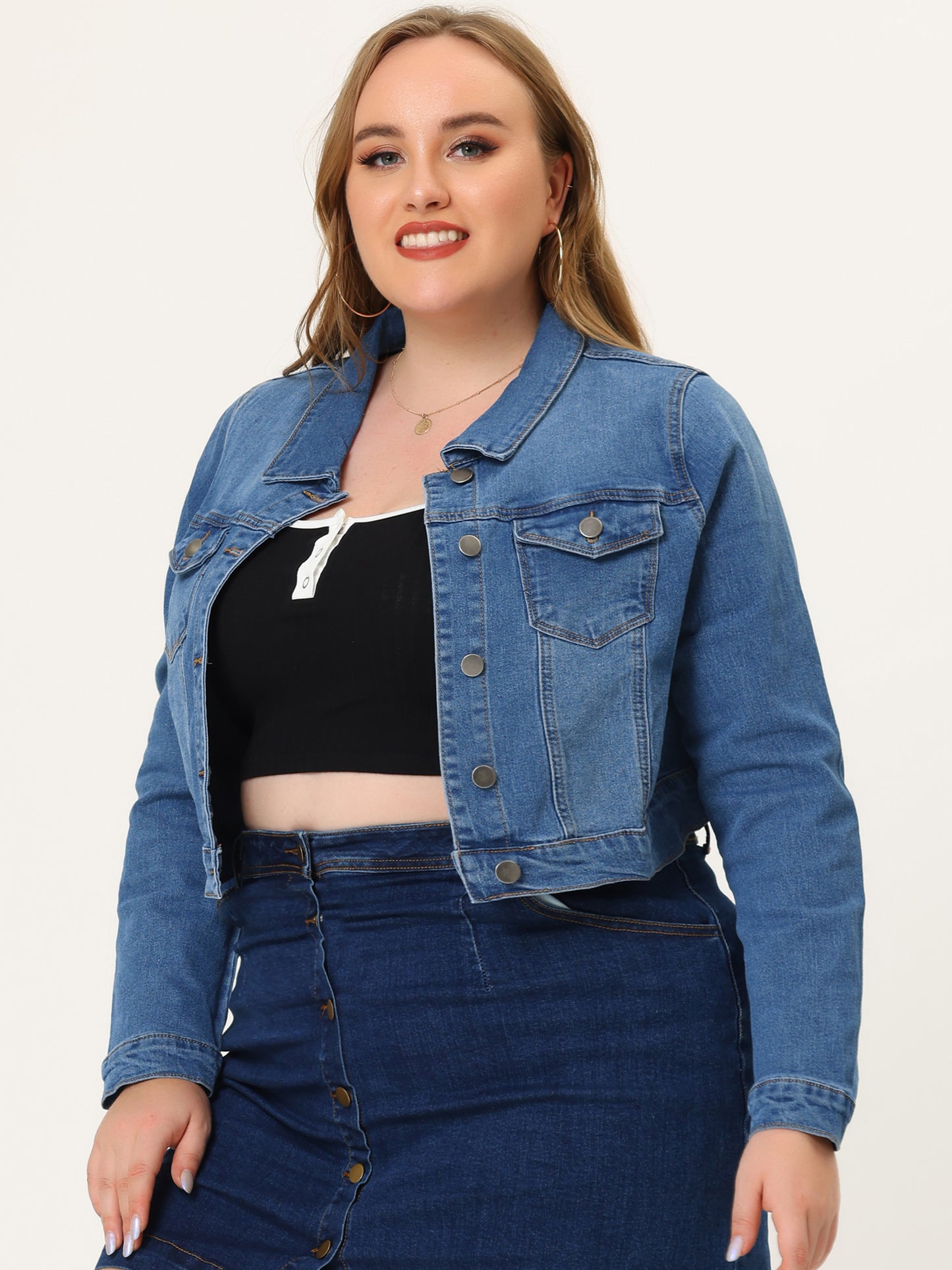 Women's Plus Size Button Closed Cropped Stitching Denim Jacket