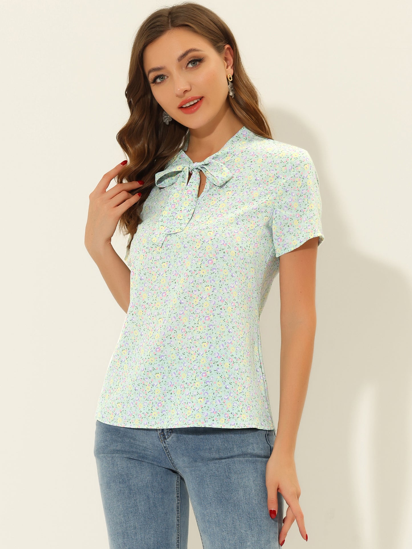 Women's Bow Tie Neck Short Sleeve Printed Chiffon Blouse