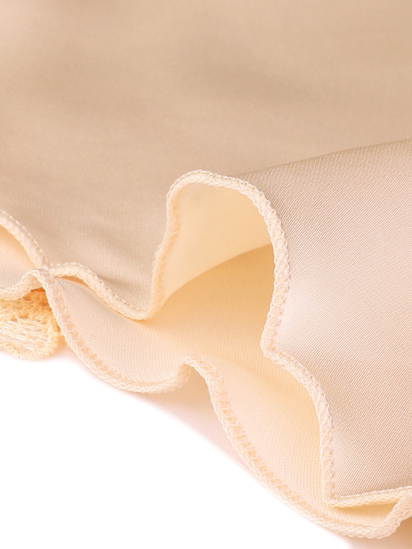 Camisón de satén con tirantes finos para mujer