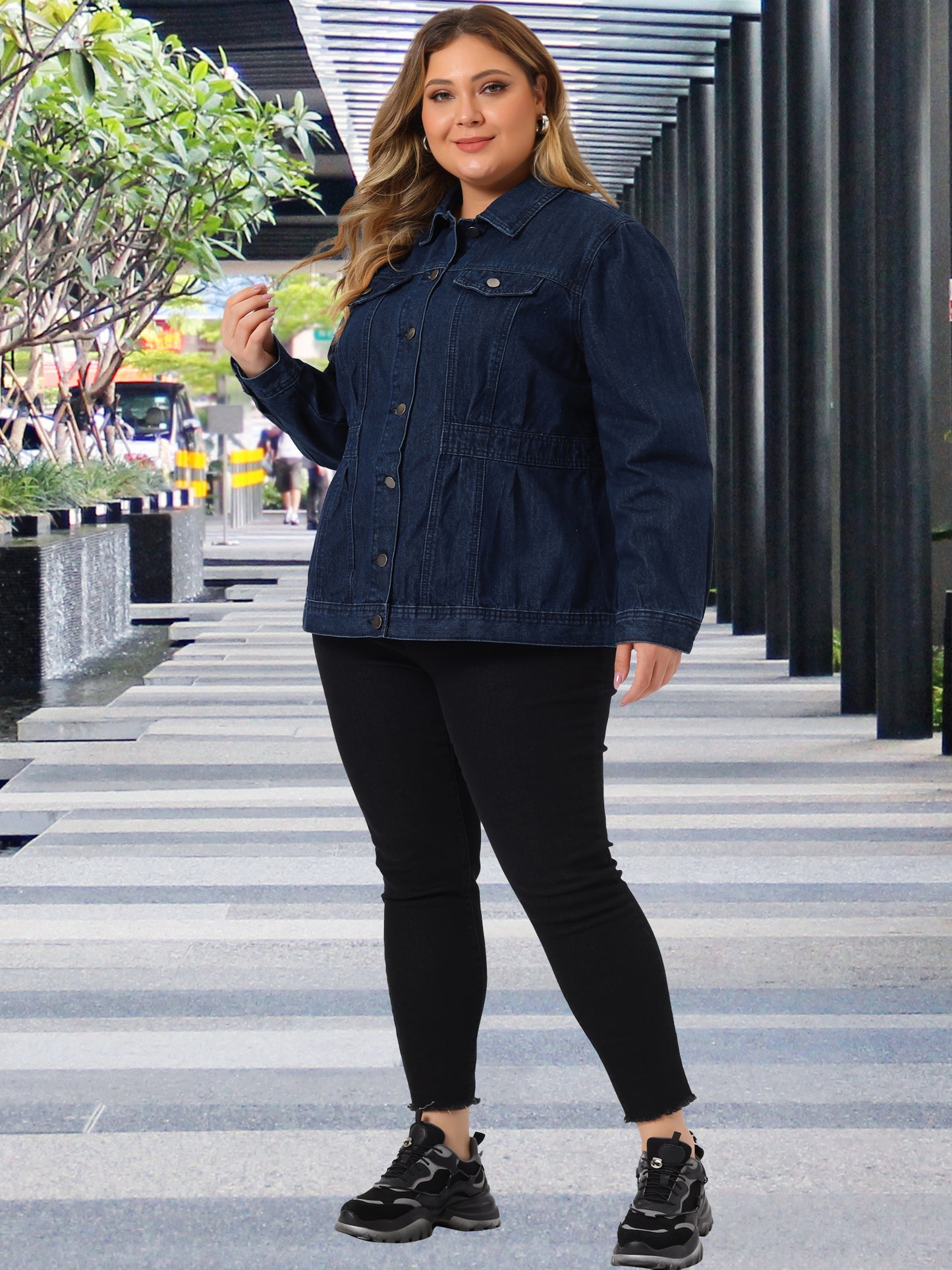 Women Plus Size Denim Jacket Long Sleeve Button Down Washed Front Trucker Jean Jacket
