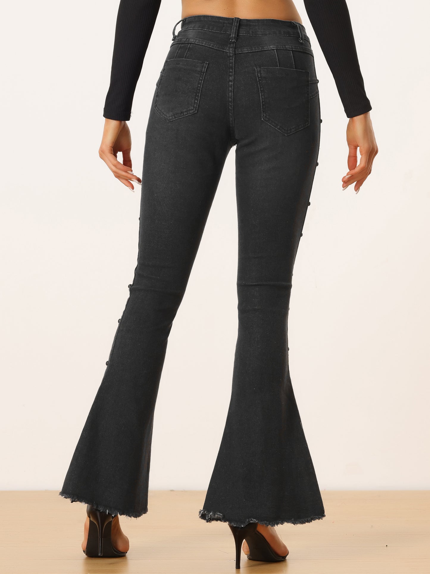 Pantalones vaqueros acampanados elásticos informales con dobladillo sin rematar y cuentas para mujer