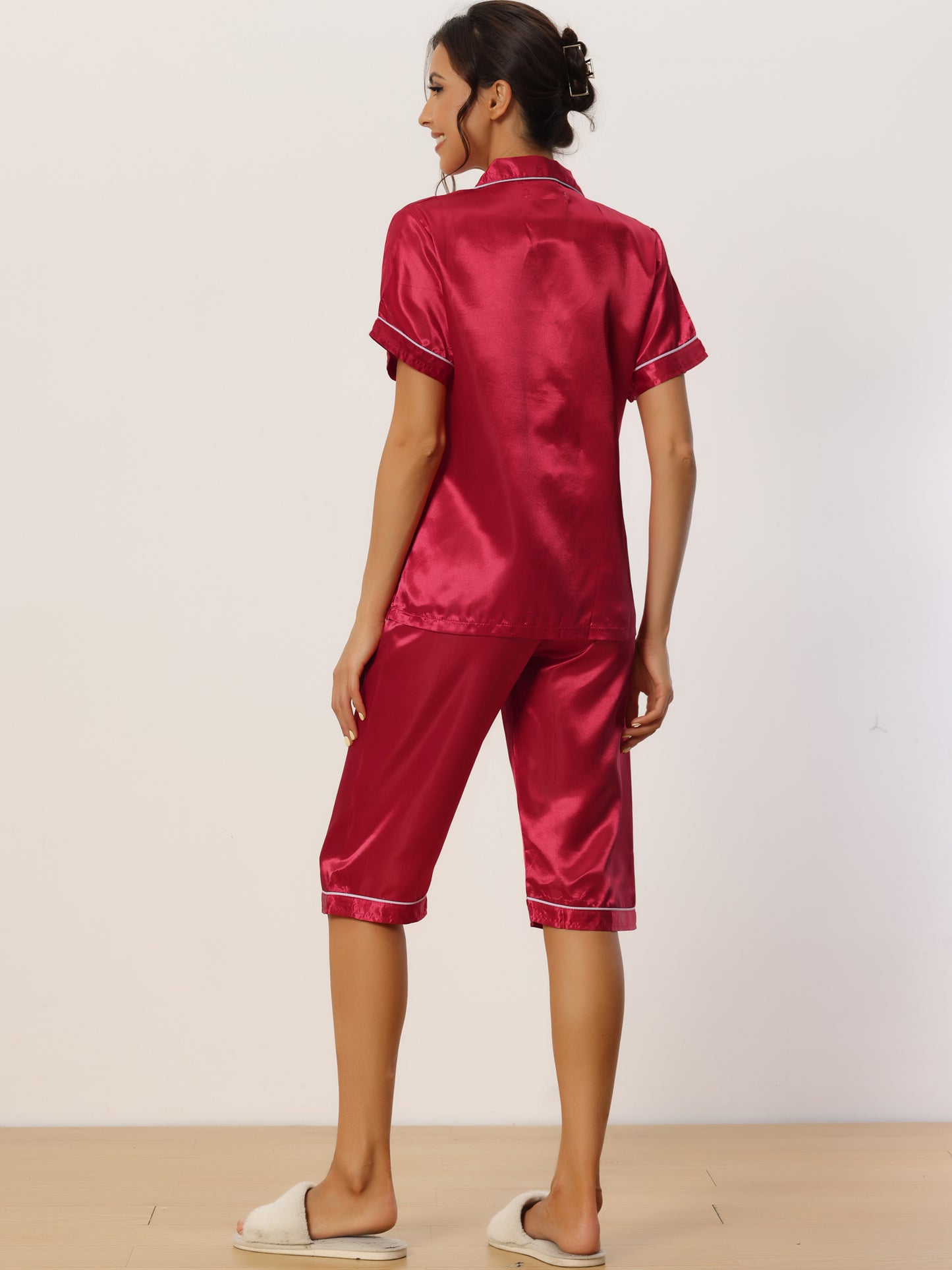 Women's Satin Pajamas Sleepwear Button Down Lounge Silk Pjs Set with Capri Pants