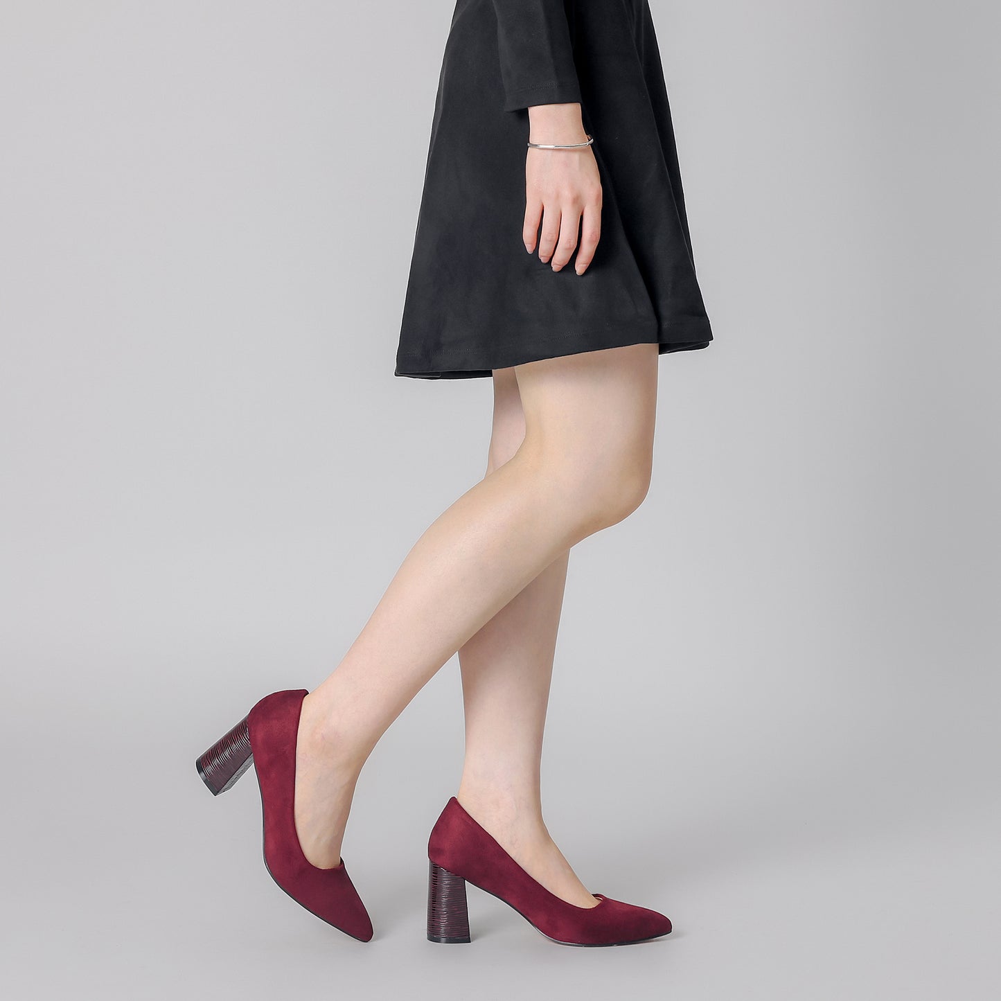 Zapatos de vestir para mujer con punta puntiaguda, sin cordones, estampado a cuadros, punta cerrada y tacón grueso