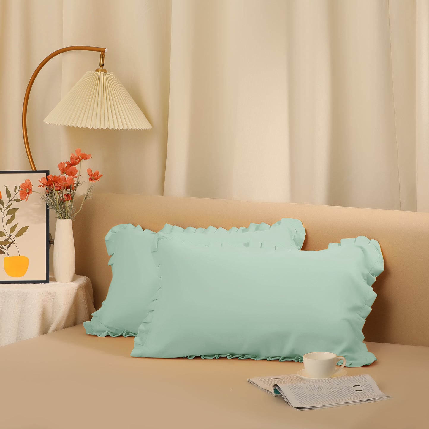 Ruffled Pillow Shams, Pack of 2 Edge Ruffled Pillow Cases Covers with Envelope Closure
