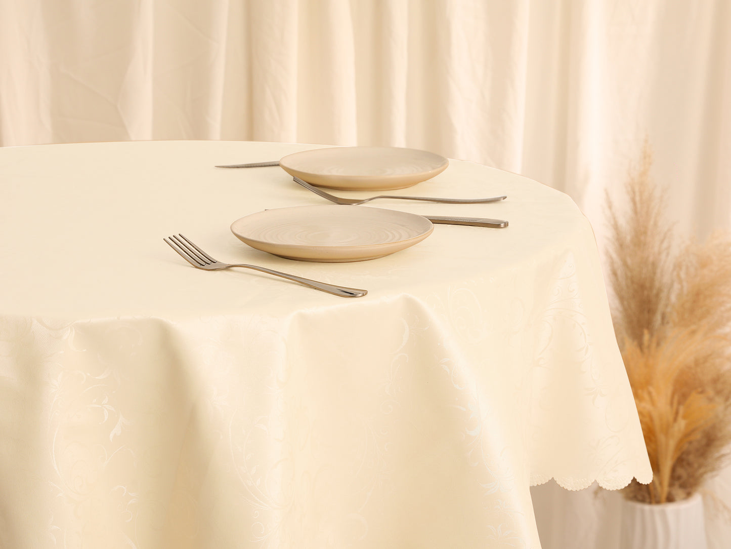 1 Pack Round Waterproof Vinyl Tablecloth, Wrinkle-Resistant Washable Table Cover