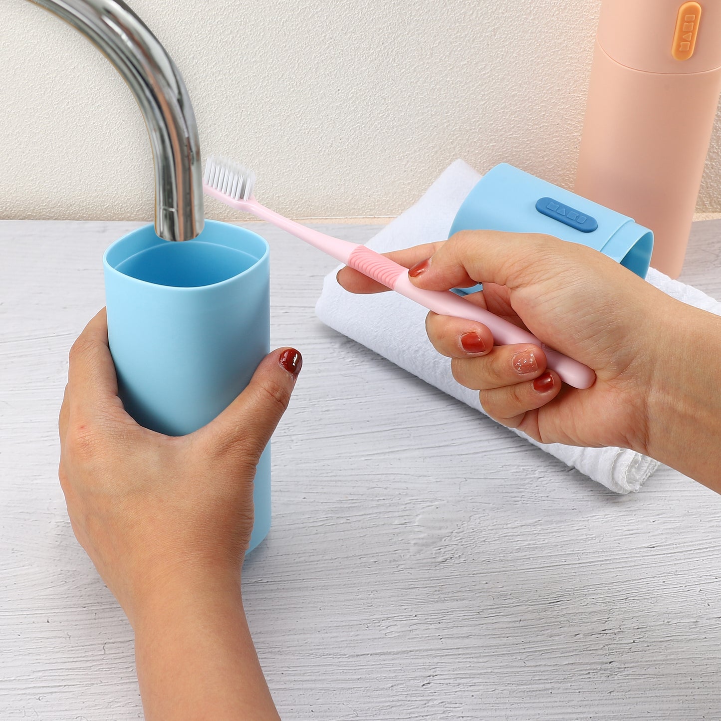 1 Pc Lightweight Traveling Toothbrush Holders Case, 7.68"x2.36" Blue