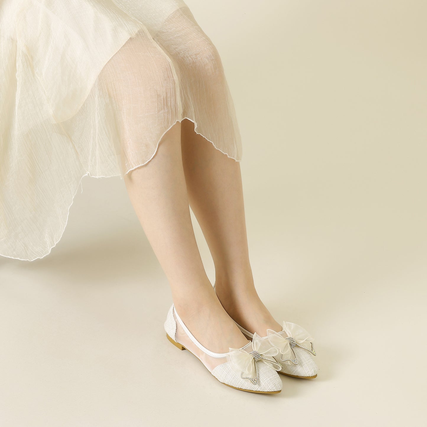 Zapatos de tacón de aguja con punta puntiaguda y lazo de malla para mujer
