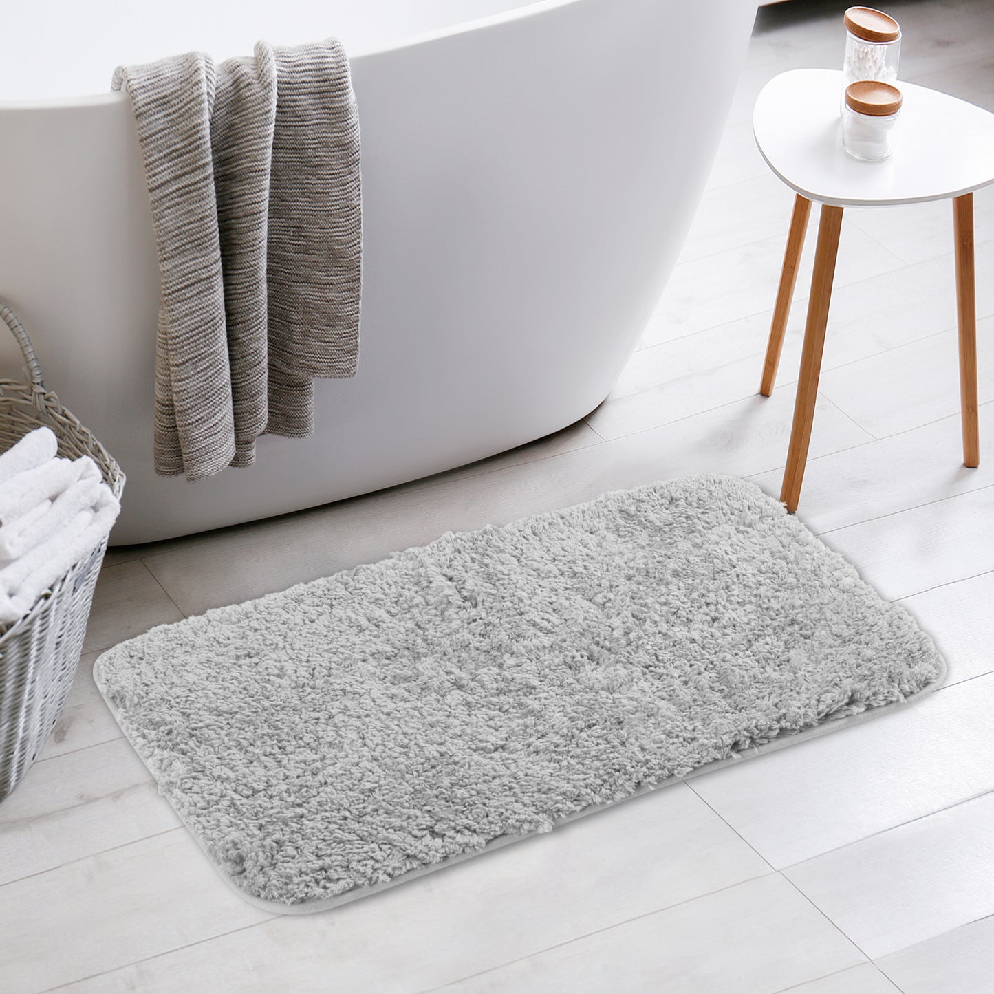 Bathroom Rug, Non Slip Extra Thick Microfiber Soft Plush Quick Dry Bath Mats