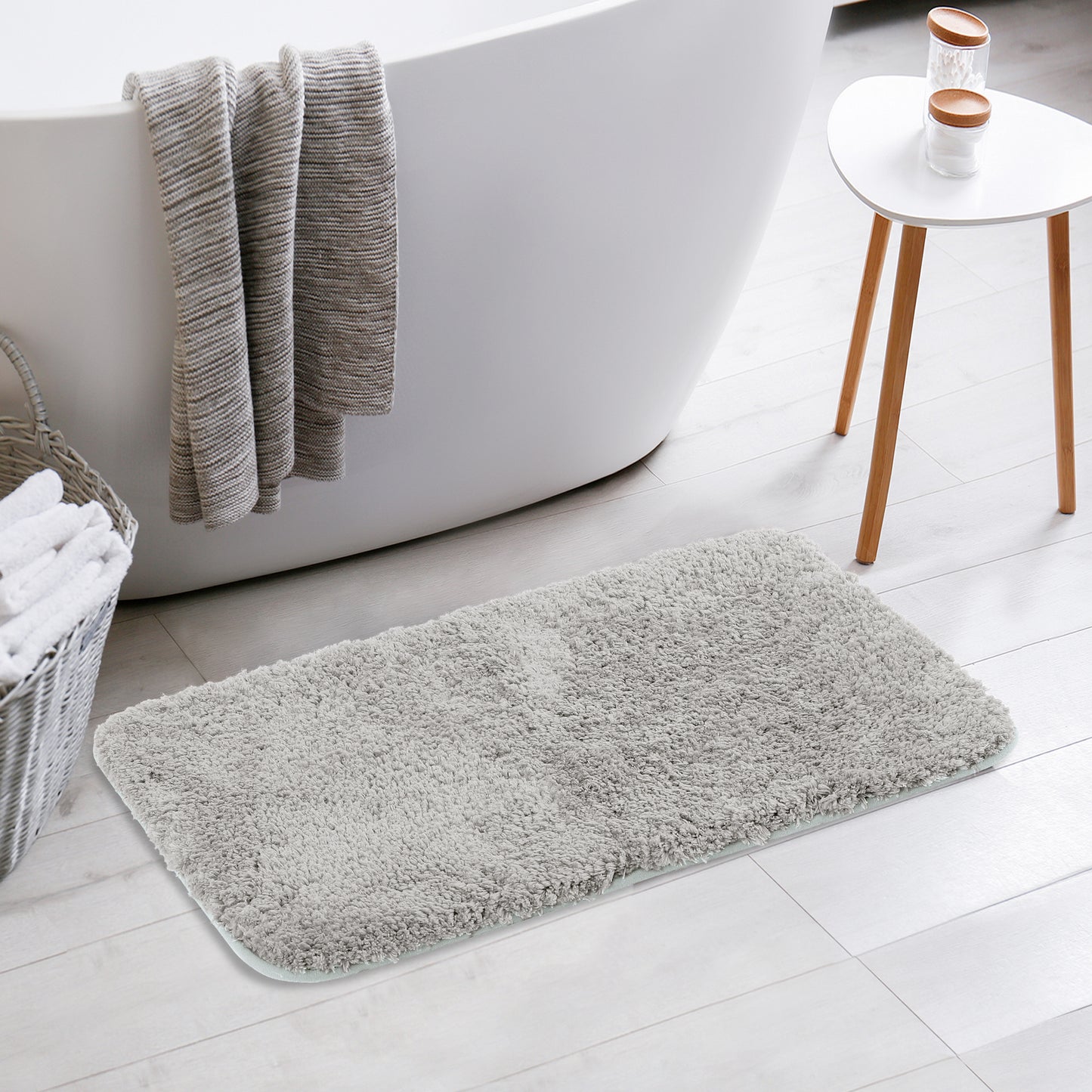 Luxury Bath Mat, Furry Soft Bathroom Rug, Solid Plush Shaggy Bath Carpet