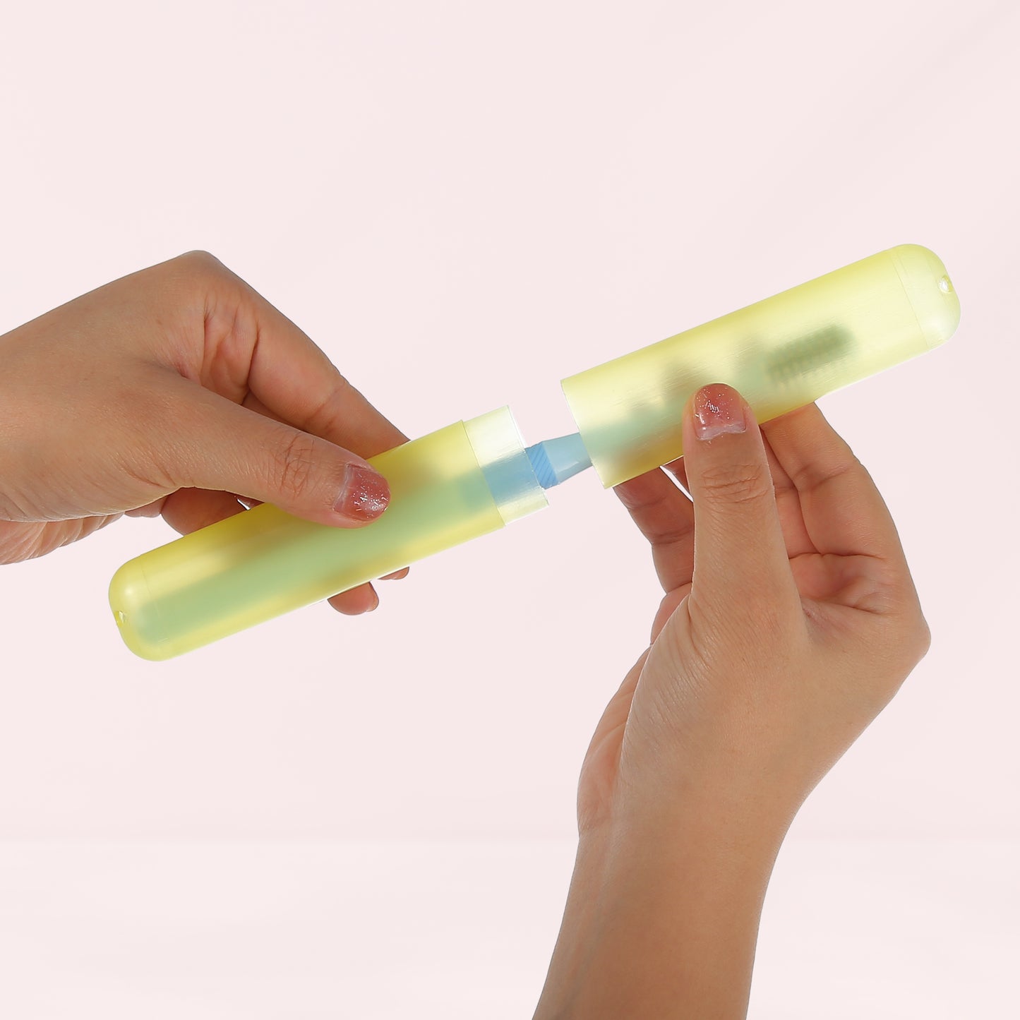 2 Pcs Lightweight Small Traveling Toothbrush Case, 7.48"x1.06" Yellow