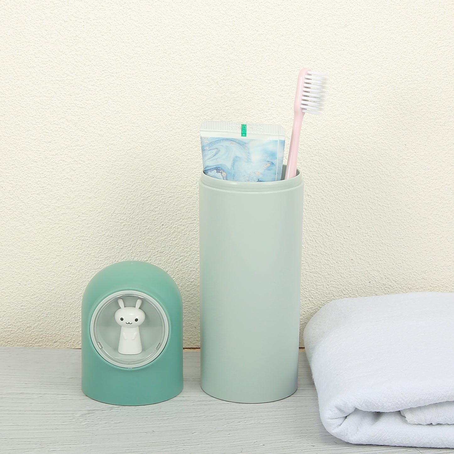 Cartoon Toothbrush Travel Case for Camping Business, 7.87"x2.28" Green