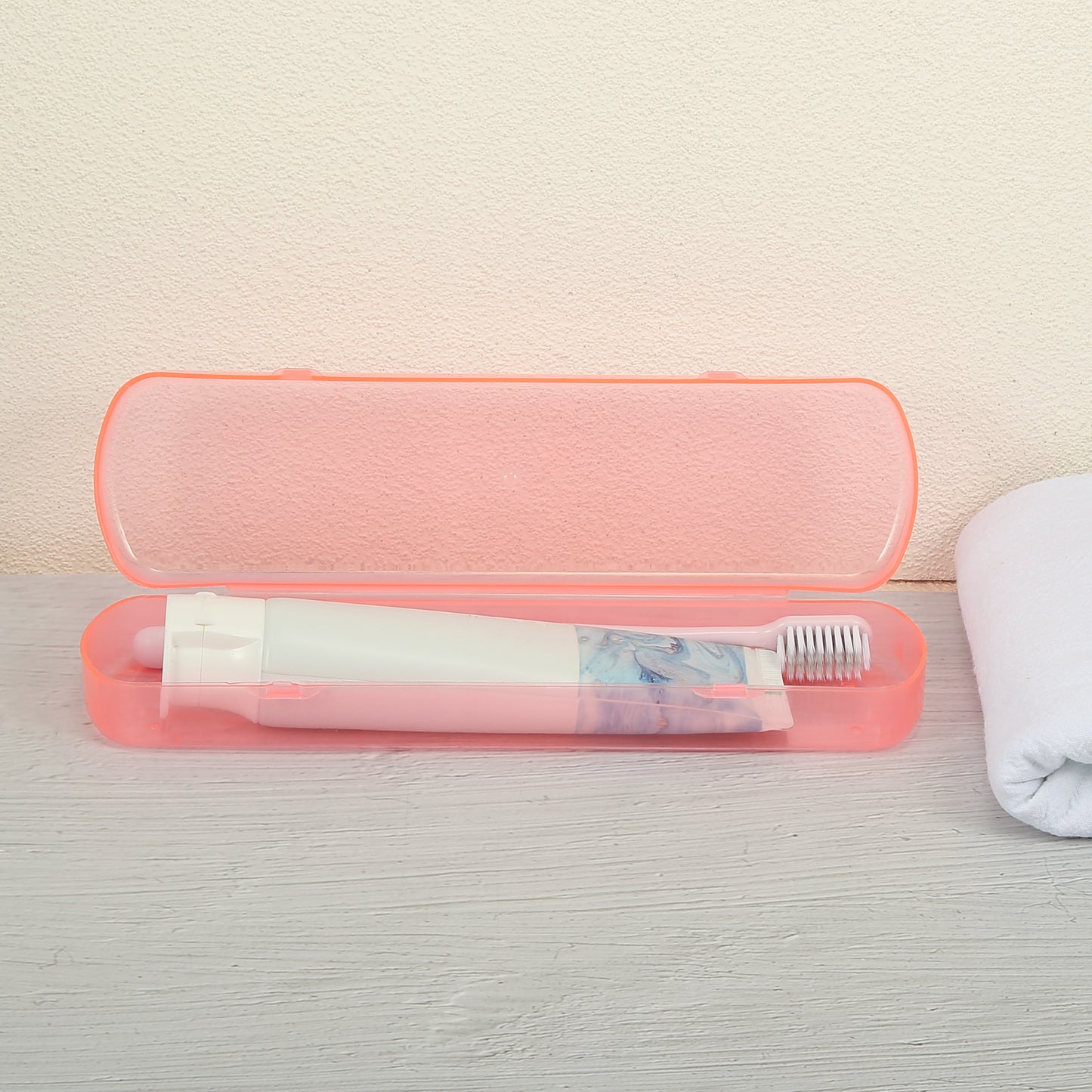 Plastic Lightweight Traveling Toothbrush Holders Case, 2.17"x1.38"x8.07" Pink
