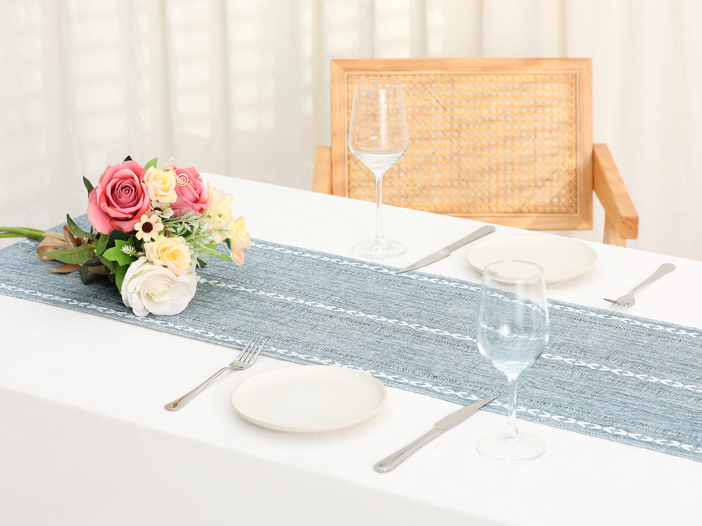 1 Pack Rustic Table Runner, Farmhouse Table Runners with Tassels, Rustic Table Runner