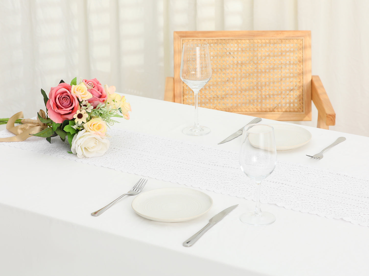 1 Pack Lace Table Runner with Tassels, Table Banner for Boho Dining Bedroom Decor