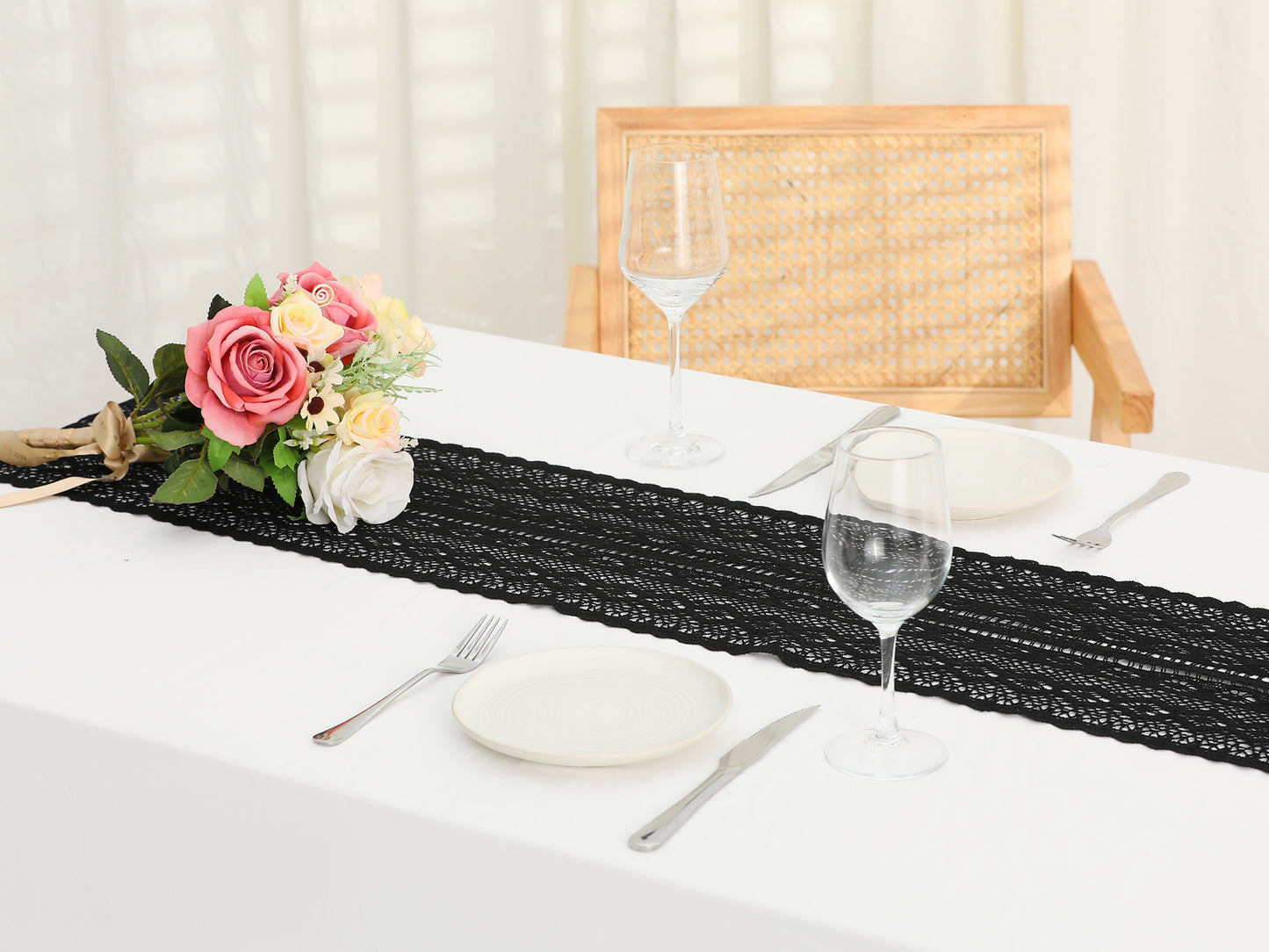 1 Pack Lace Table Runner with Tassels, Table Banner for Boho Dining Bedroom Decor