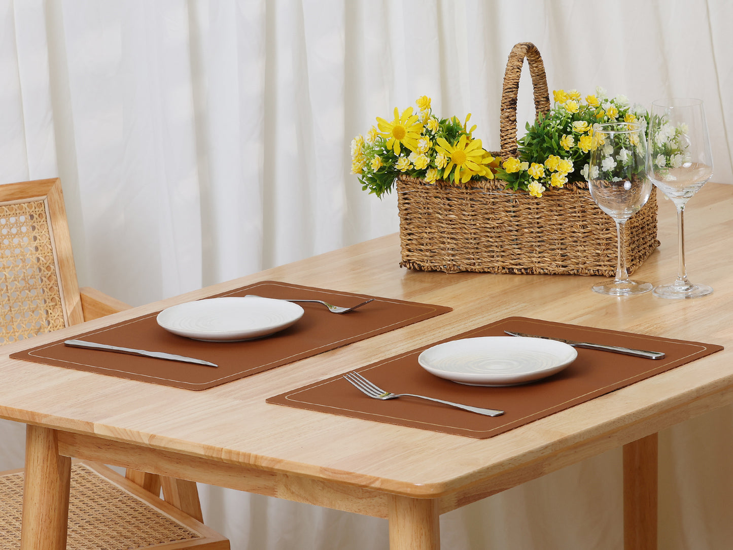 Set of 6 Faux Leather Placemats for Kitchen Dining Table Decor, Washable Wipeable 18*12in