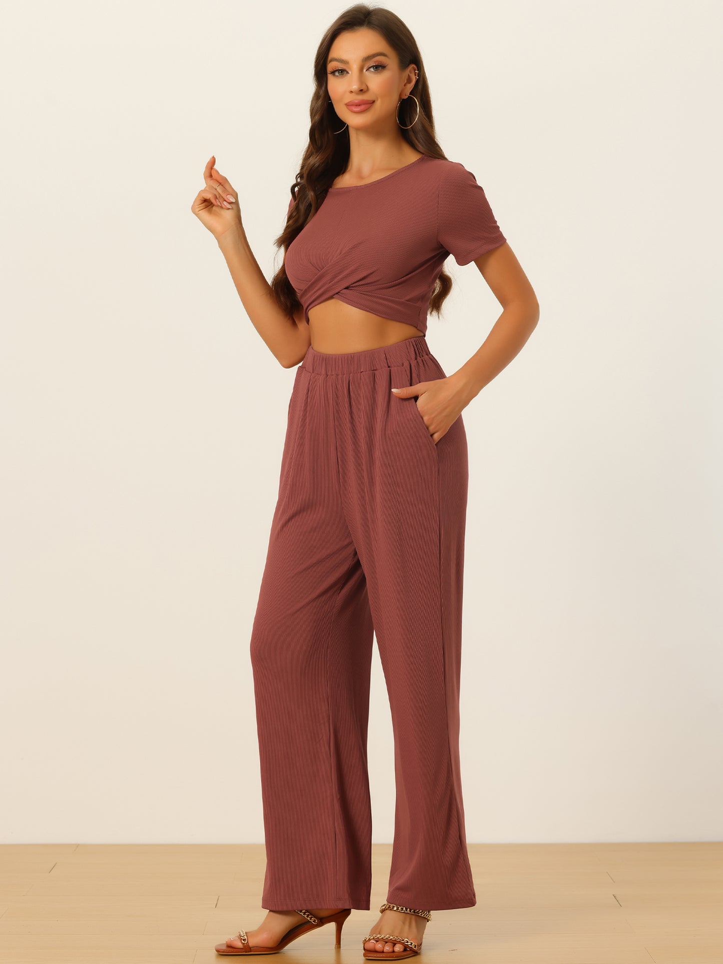 Women's 2 Piece Summer Set Casual Shrot Sleeve Front Twist Cropped Top Wide Leg Pants