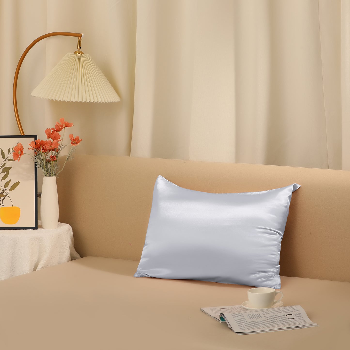 Satin Pillowcase with 1 Pcs for Hair and Skin with Hidden Zipper, Breathable Pillow Case Sleep Mask