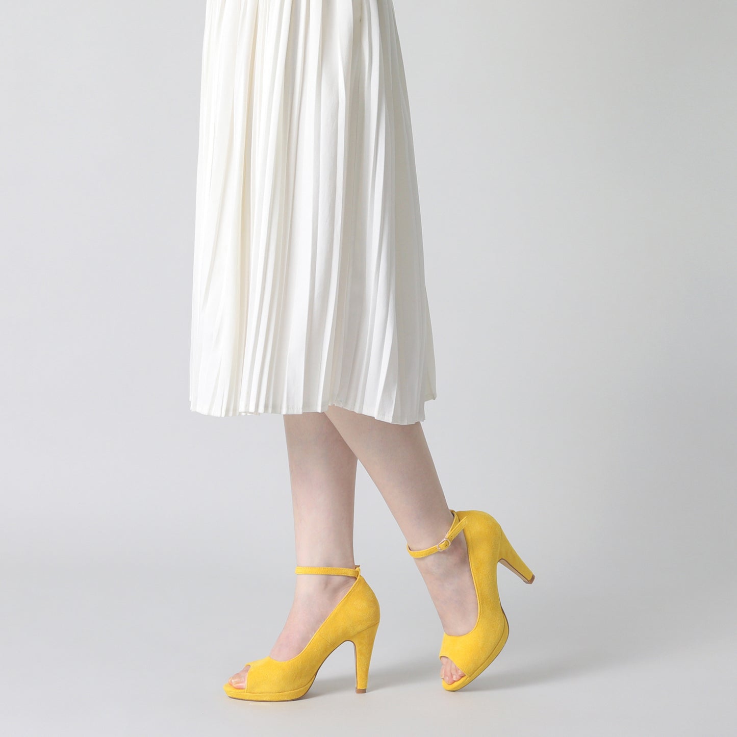 Zapatos de tacón de aguja con plataforma y tiras al tobillo para mujer